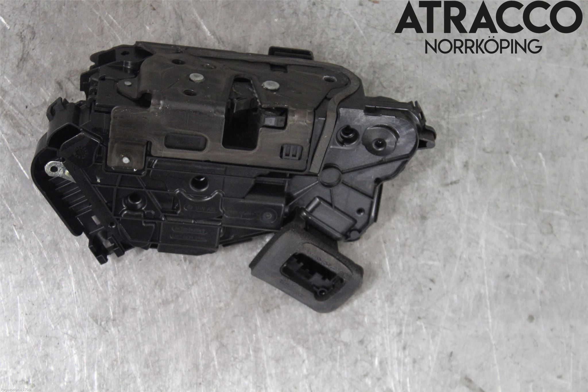 Volkswagen VW GOLF / E-GOLF VII 13-20 Låskista-Dörrlås