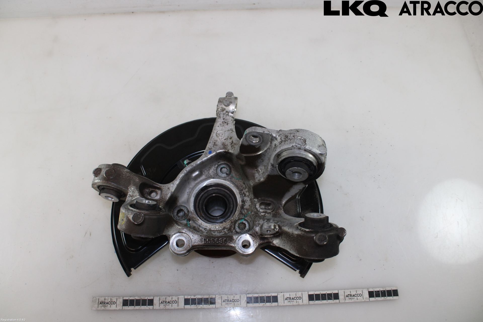 MG 4 23- Hjullagerhus-Spindel Hö B