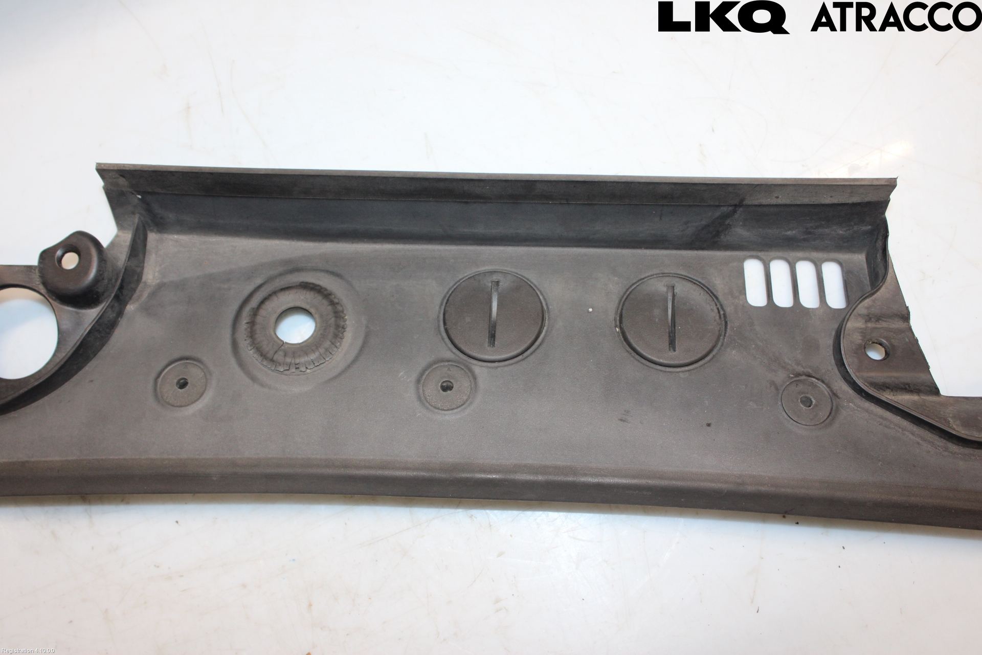 BMW 5 F10/F11/F18 09-17 Torpedplåt-Torpedplast