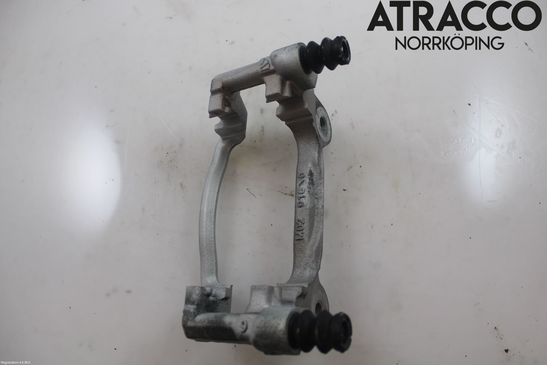 Toyota COROLLA 19- Bromsokshållare