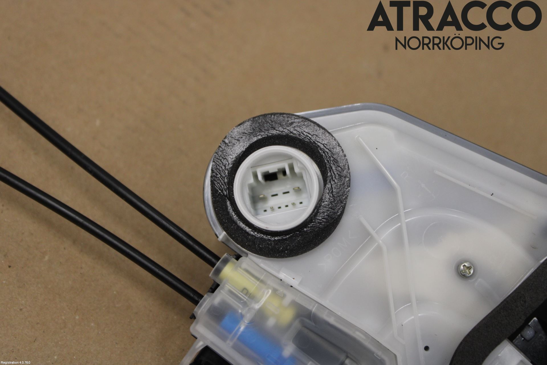 Toyota RAV4 19- Låskista-Dörrlås