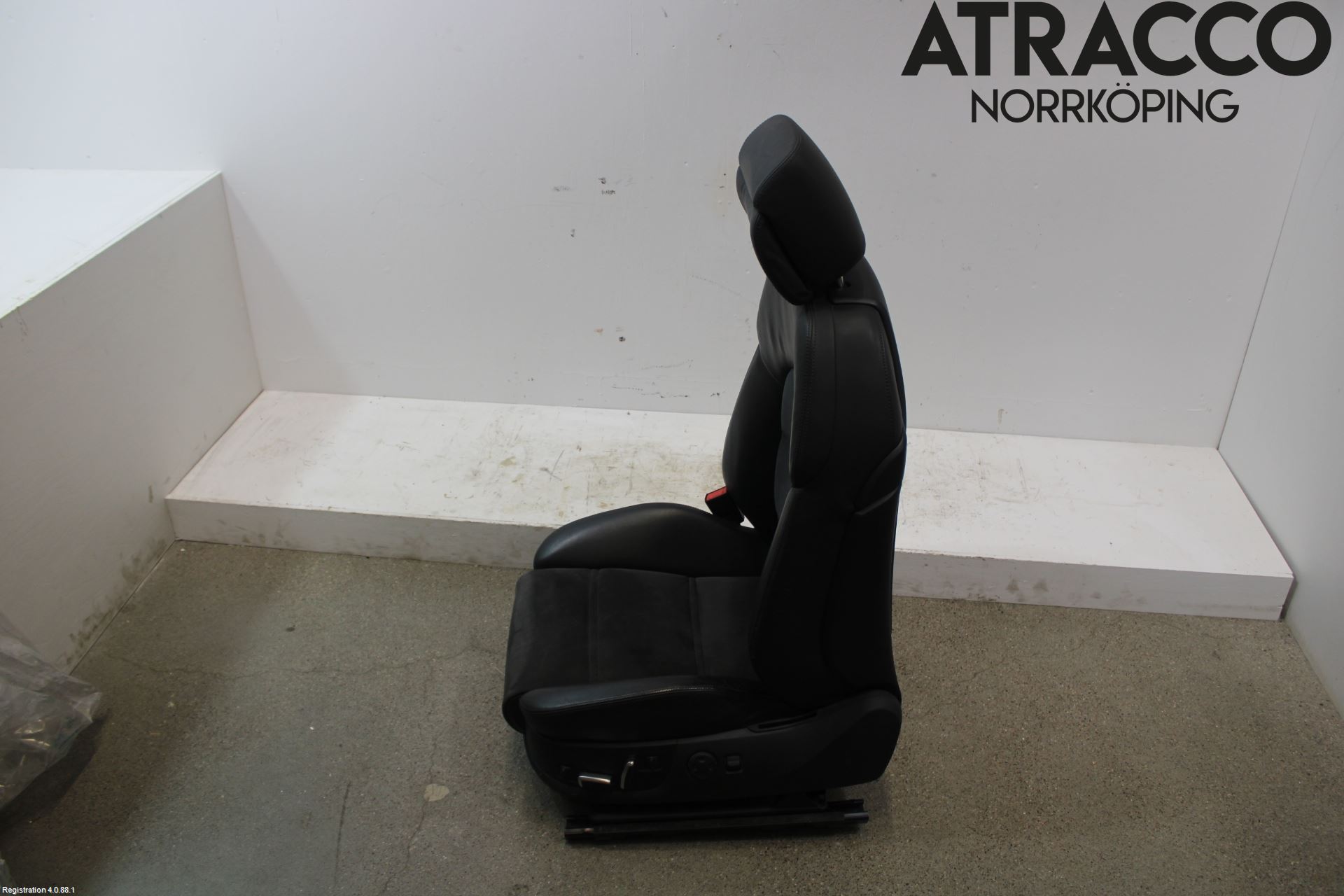 Audi A8/S8 4E  02-09 Inredning Stol Fram Vä