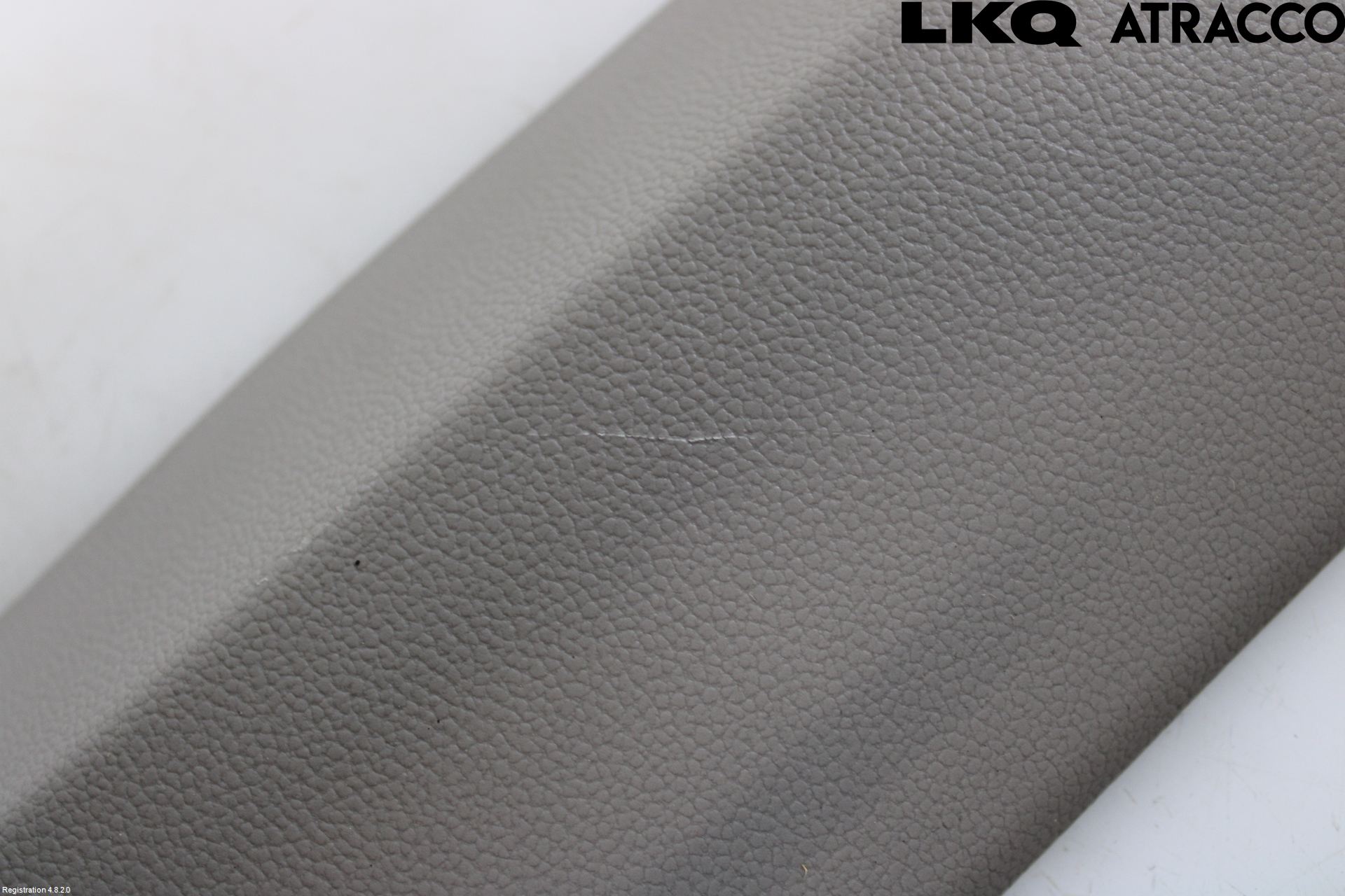 Volkswagen VW TRANSP/CARAVELLE (T7) 22-24 Inr Plastd A-B-C Stolpe