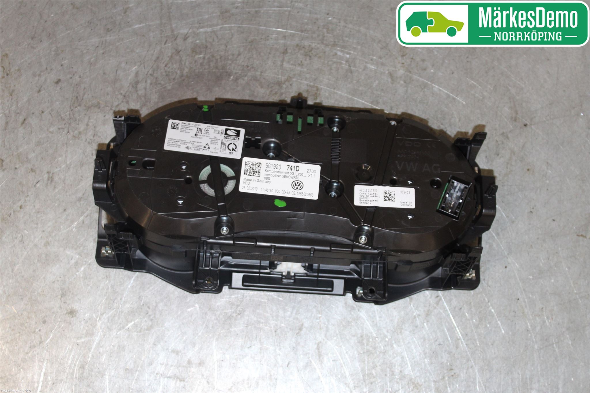 Volkswagen VW GOLF / E-GOLF VII 13-20 Instrument Komb