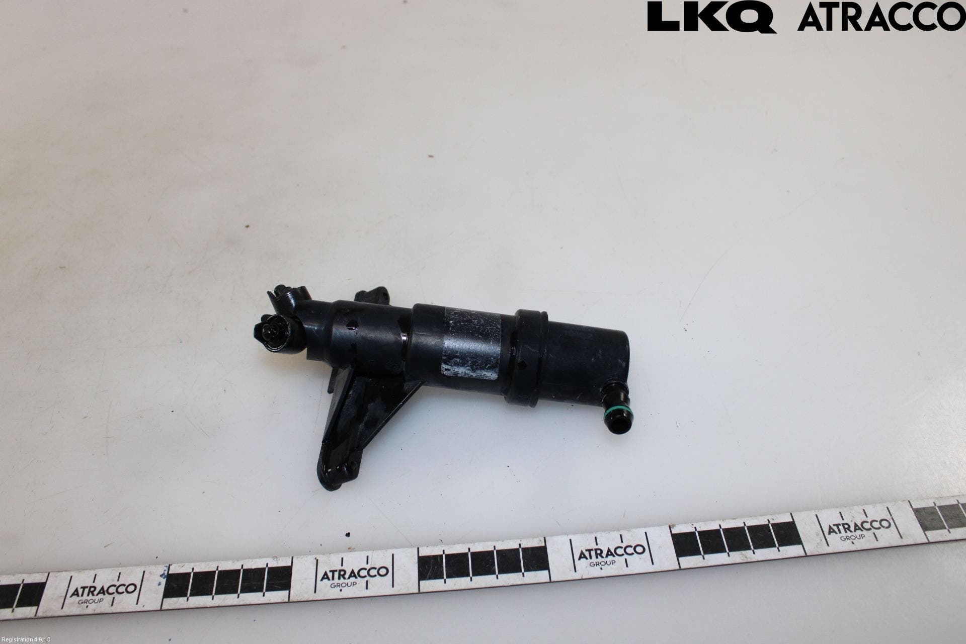 BMW 5 E60/61 Sed/Tou 02-10 Spolarmunstycke Strålkastare