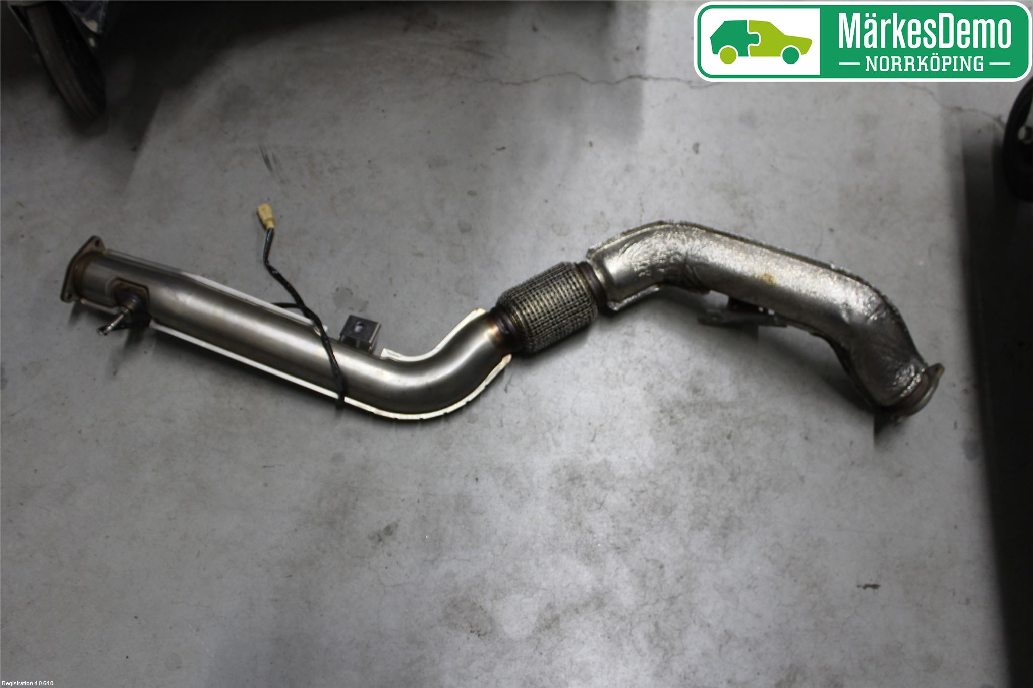 Audi A4/S4 B9 16-19 Avgas Främre Rör