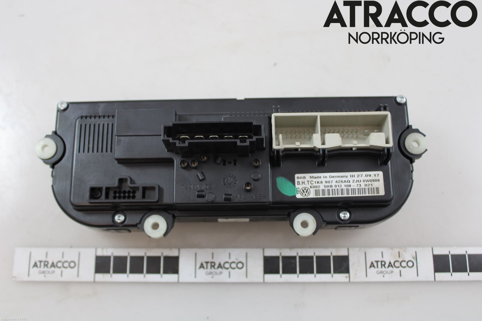 Volkswagen VW CADDY 16-20 Instrbräda Stötskydd