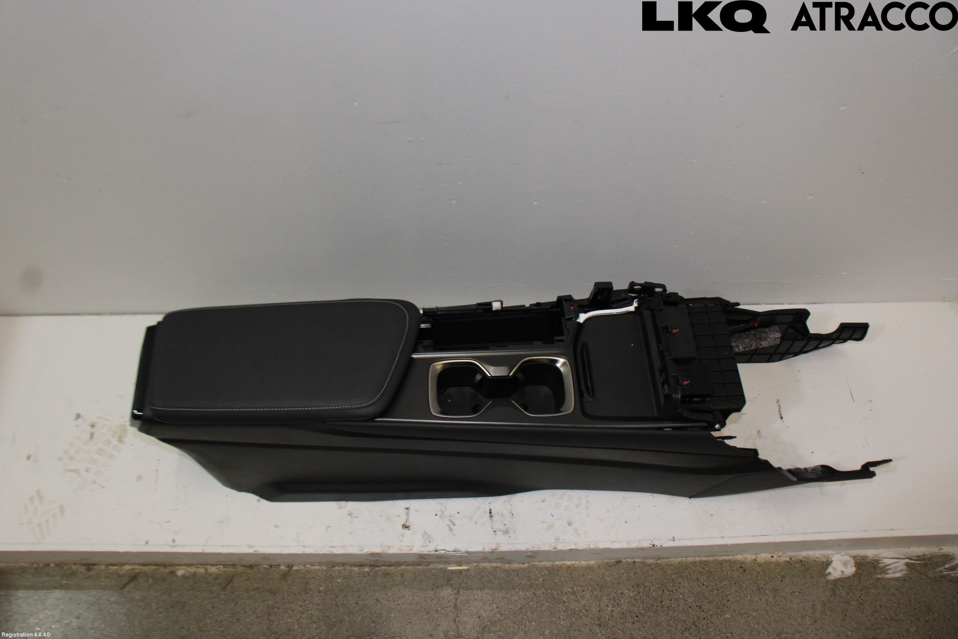 Lexus NX 340h/450h+ 21- Inr Tunnelfack