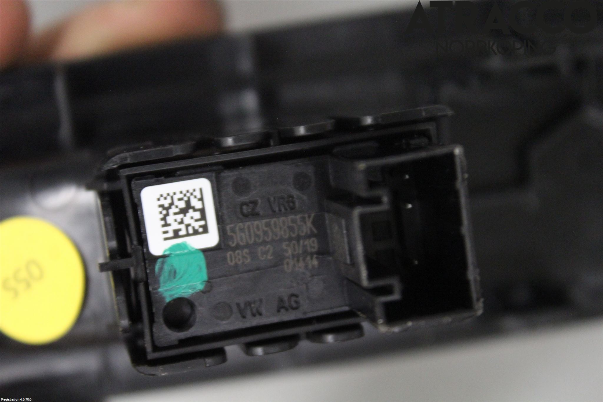 Skoda KAMIQ 20- Strömställare Elhiss