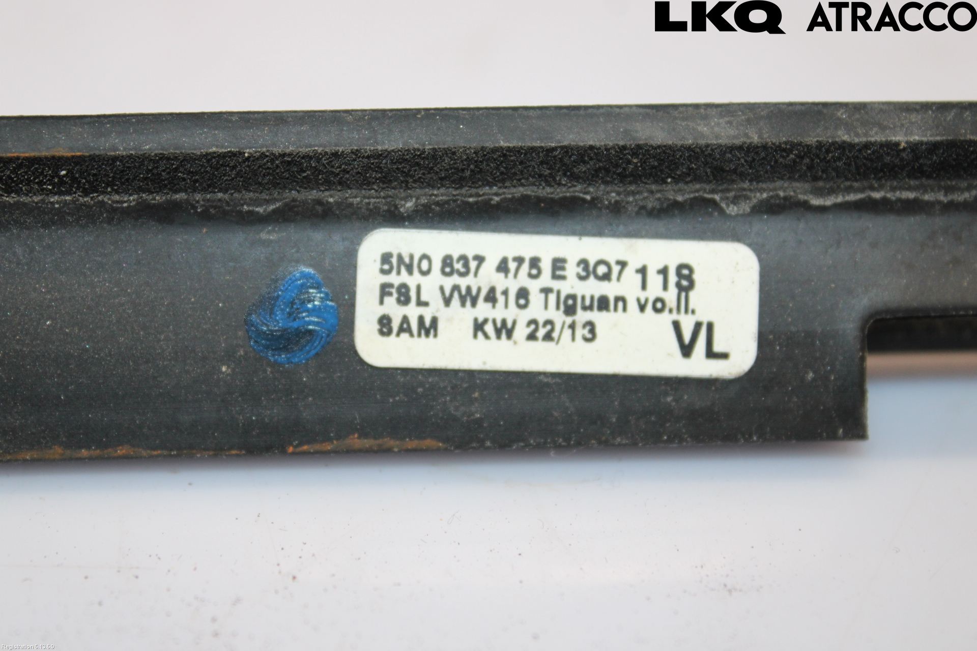 Volkswagen VW TIGUAN 07-16 Dörr Dekorlist Fram Vä
