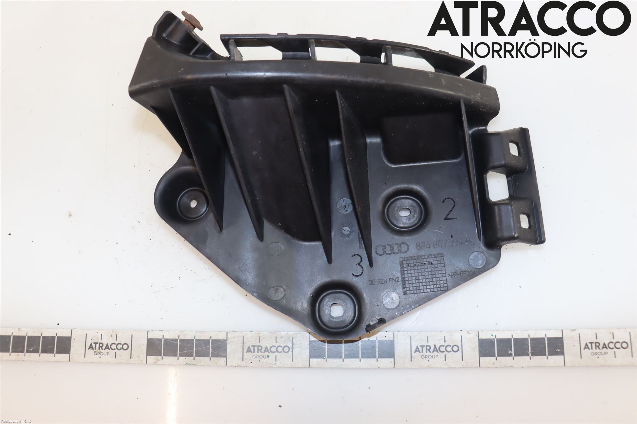 Audi A3/S3 05-13 Stötfångarfäste Bak Hö