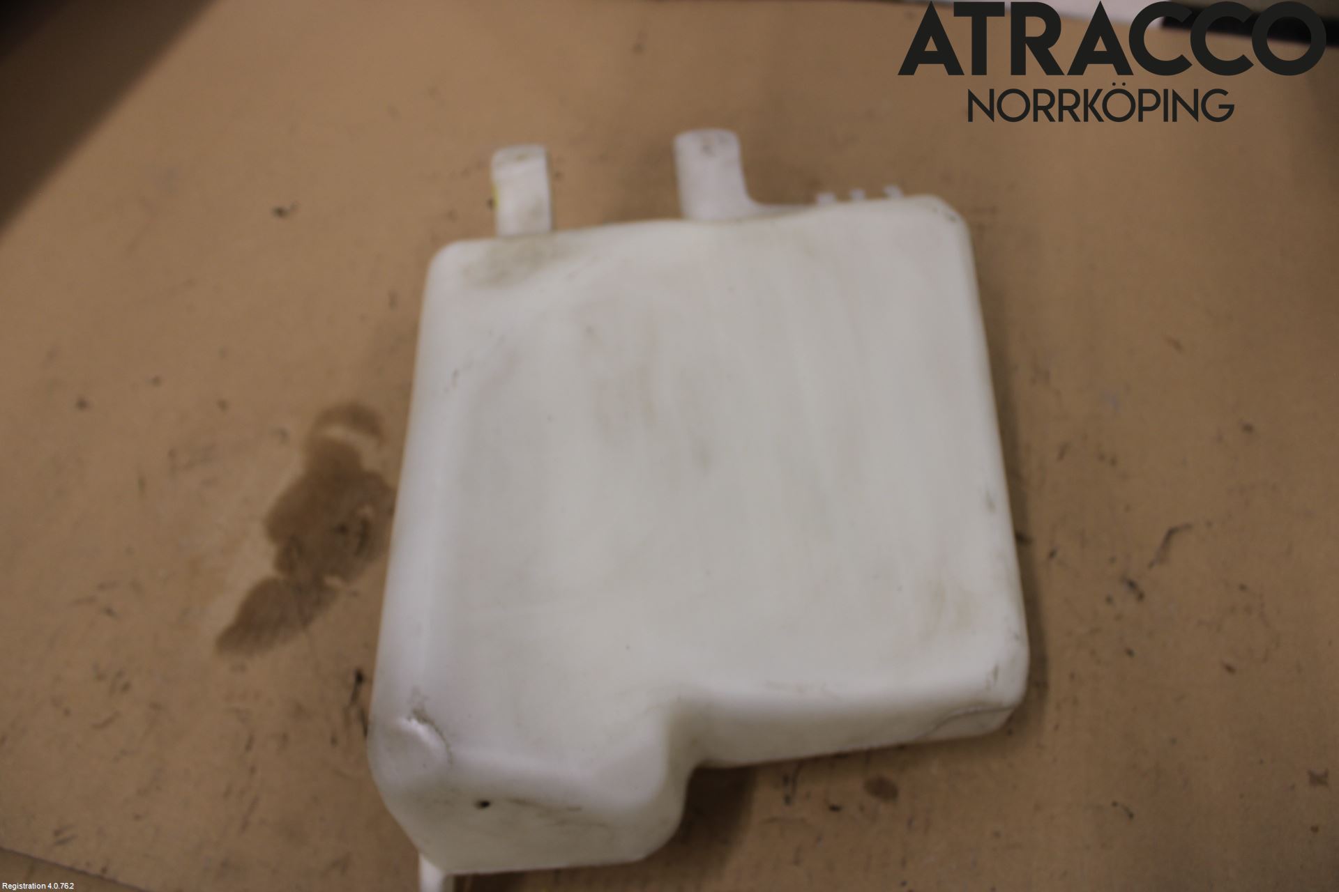 Nissan NOTE E11 06-14 Spolartank Vindruta-Strål