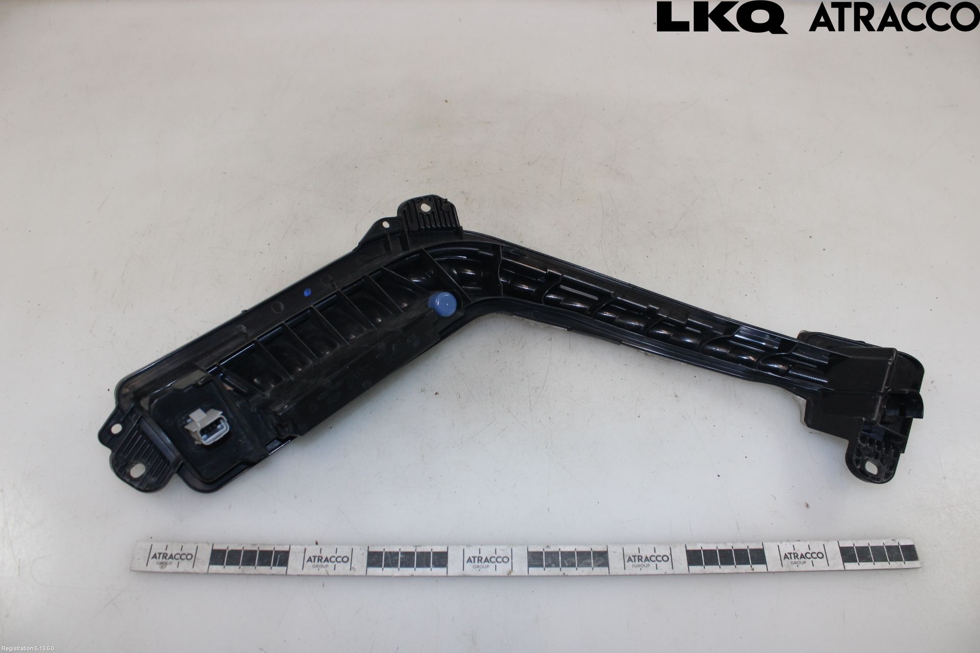Peugeot 308 08-13 Positionsljus Fram Hö