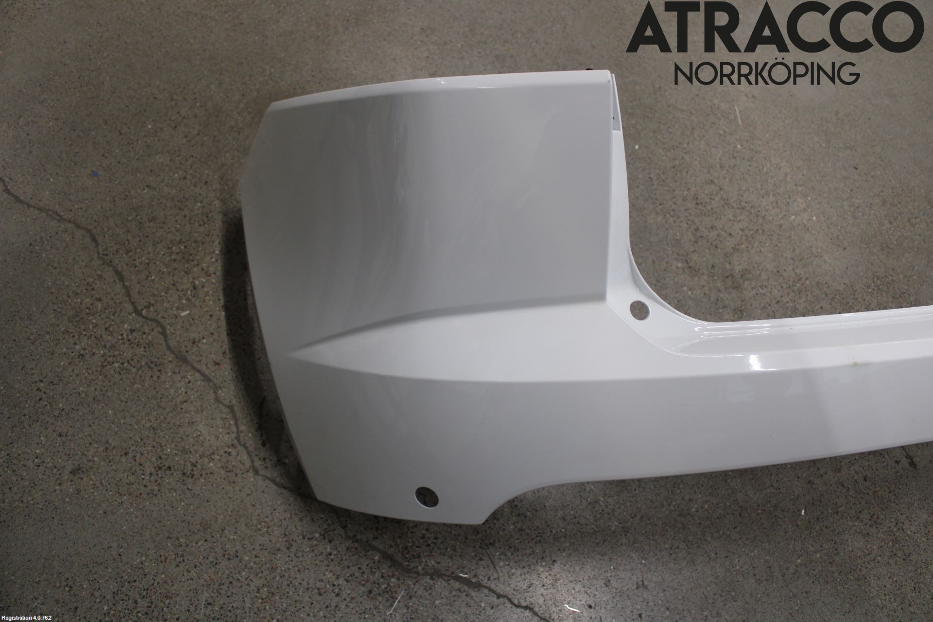 Jaguar E-PACE 17- Stötfångarbeklädnad Bak