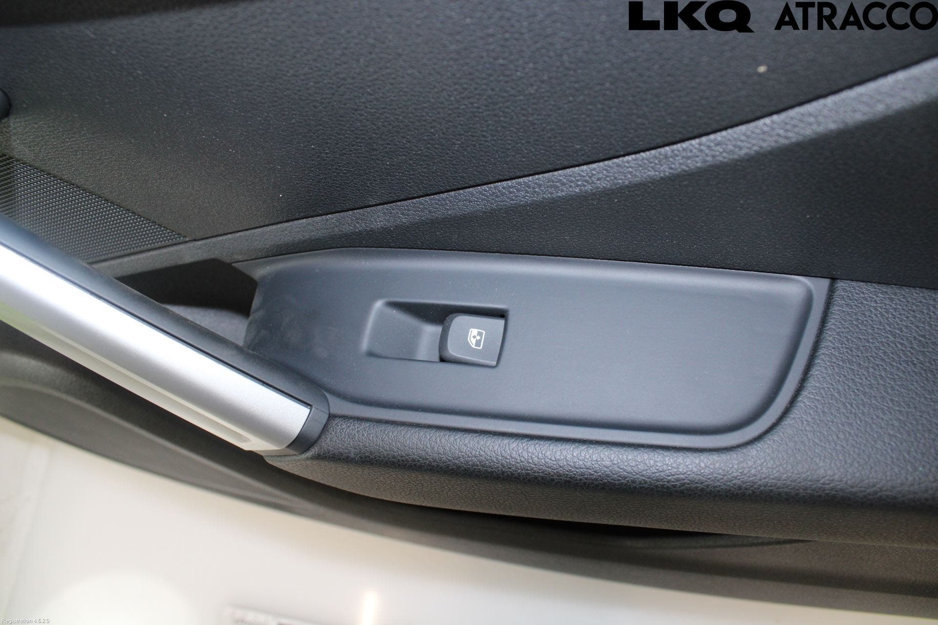 Audi Q2/SQ2 17- Dörrklädsel Hö