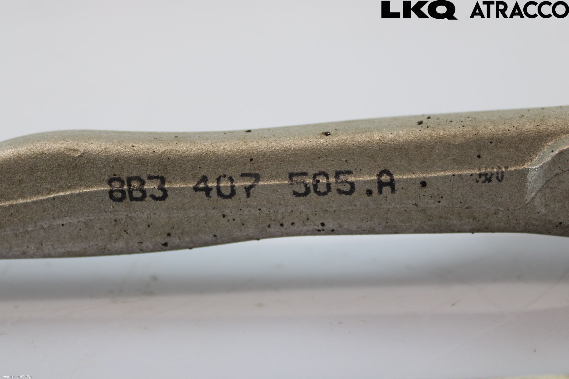 Volkswagen VW TOUAREG CR 18- Bärarm Fram Övre Vä