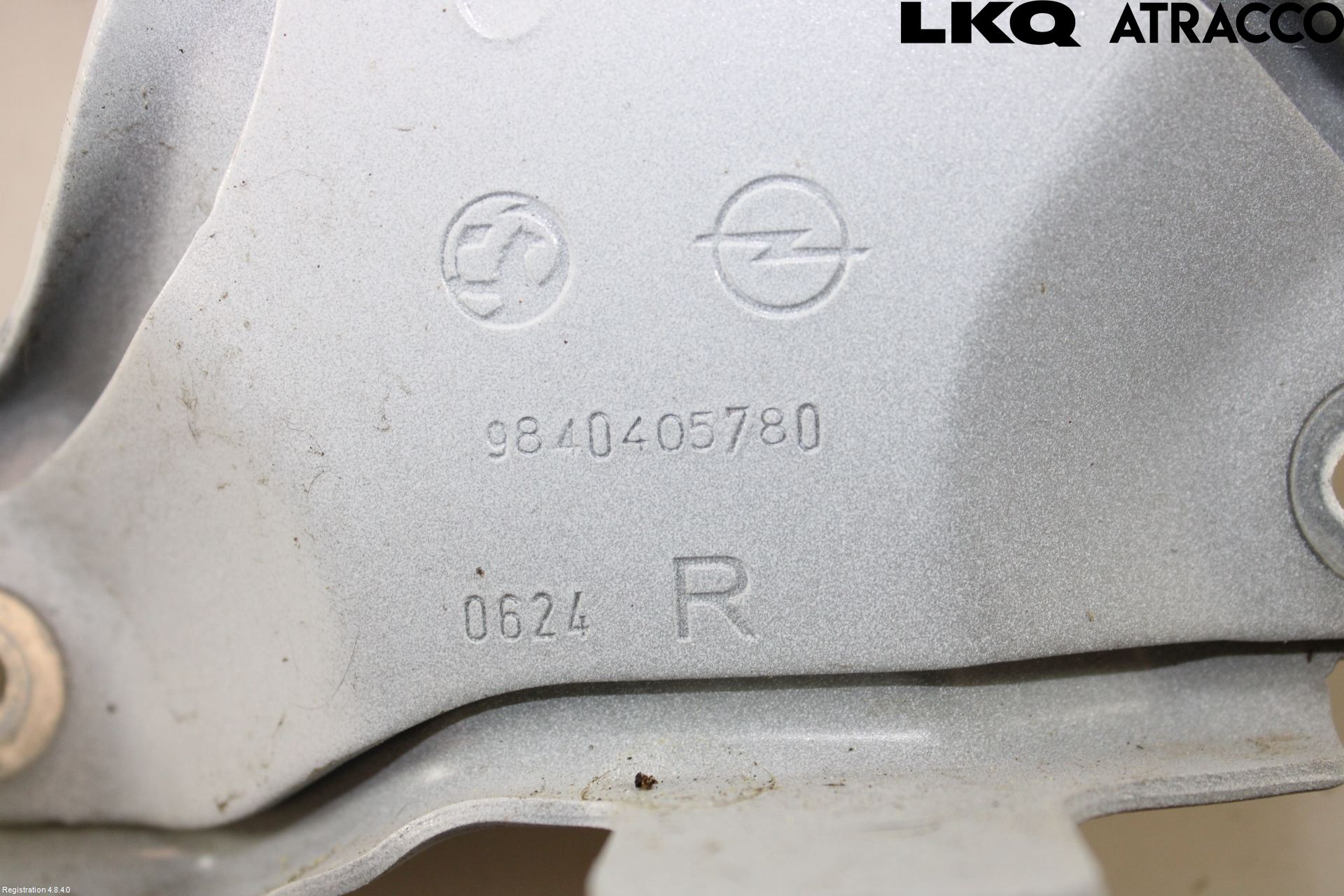 Opel ASTRA L 22- Huvgångjärn