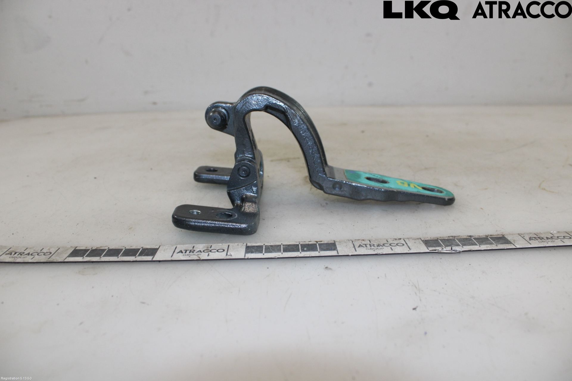 Mercedes-Benz MB EQC (N293) 20- Bakluckegångjärn Vä