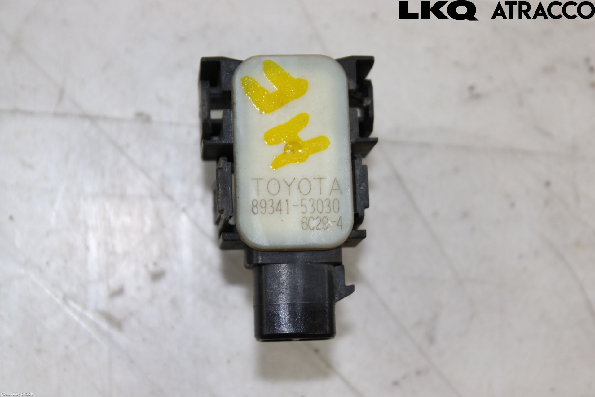 Lexus IS 250/350 14-20 Parkeringshjälp Frontsensor