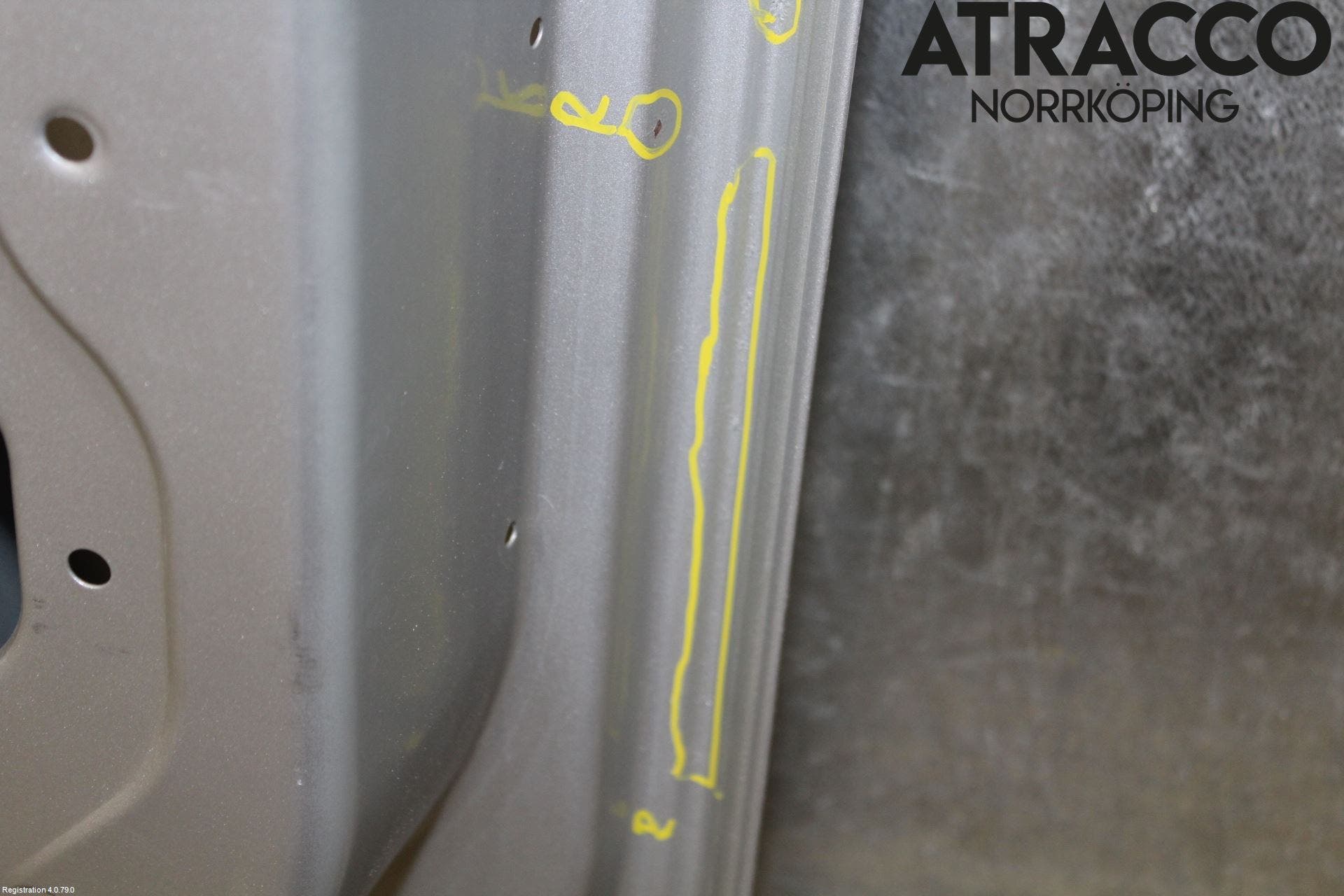 Ford FOCUS 08-11 Dörr Fram Vänster