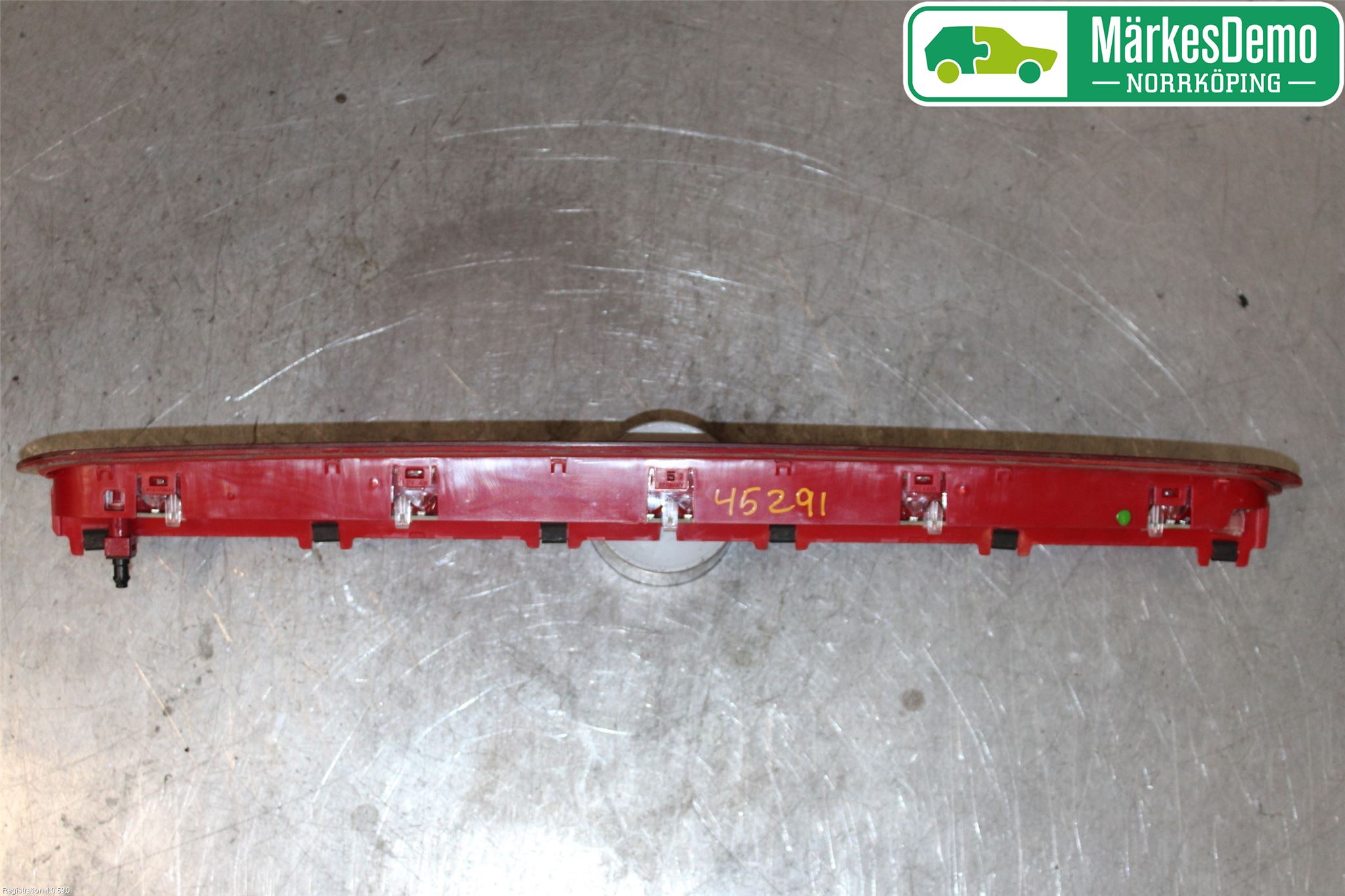 Volkswagen VW PASSAT 15-19 Bromsljus Bakruta