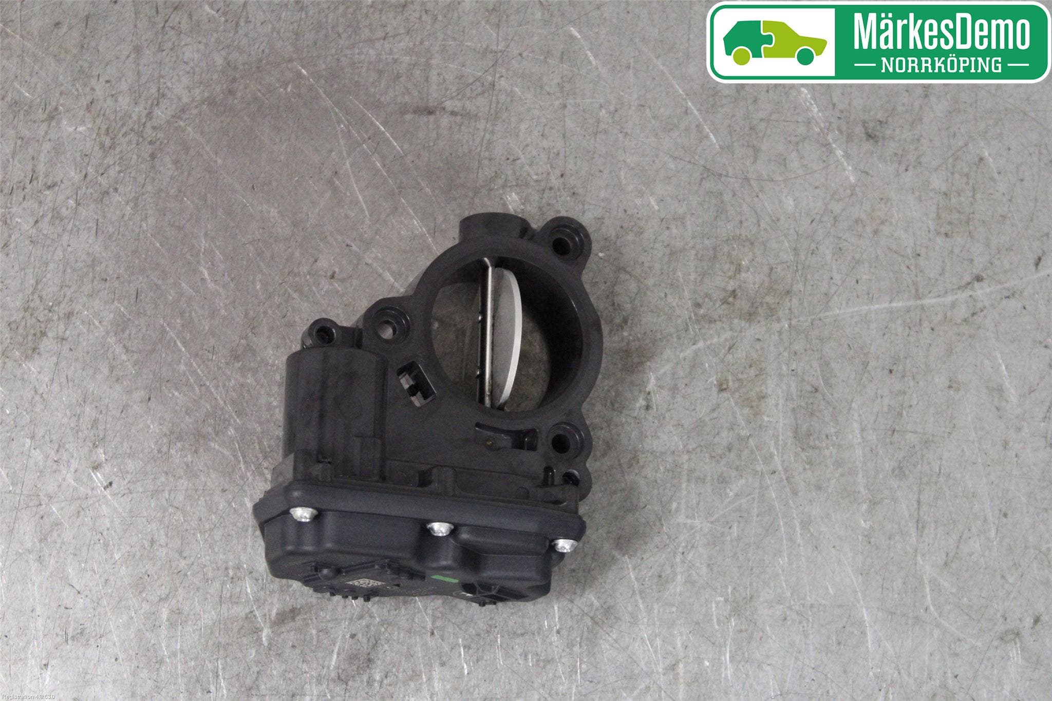 BMW 2 F46 GRAN TOURER 15-22 Injspjällhus