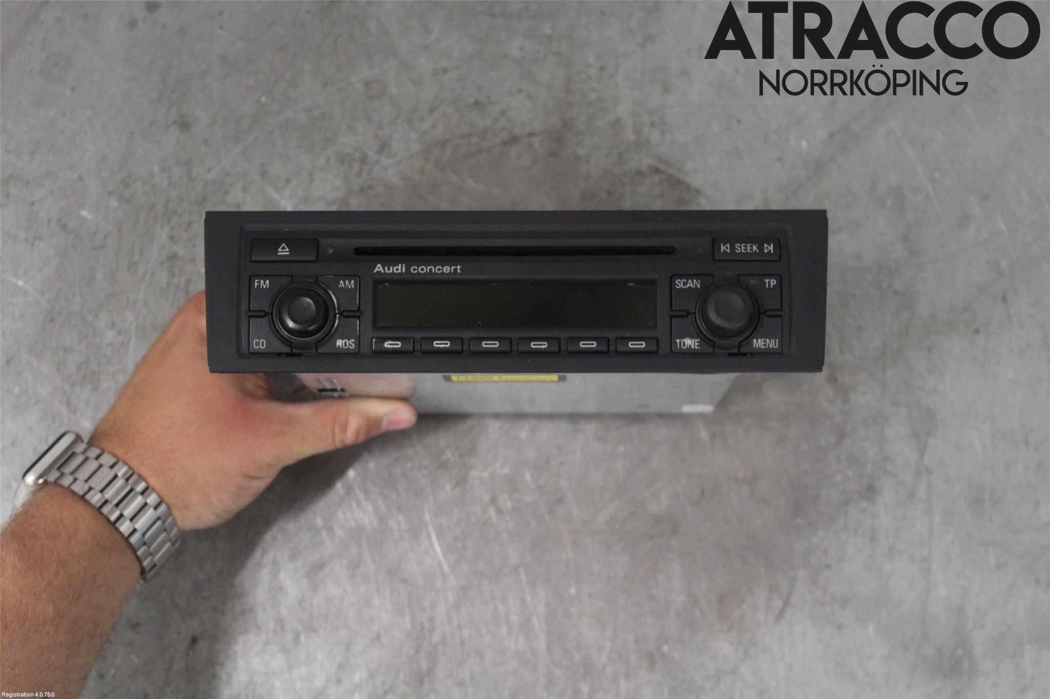 Audi A3/S3     04-05 Cd Radio - Multimediapanel