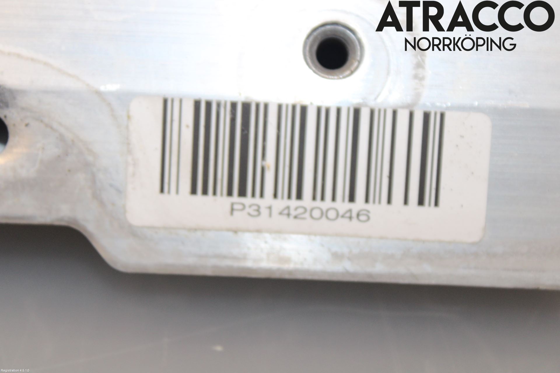 Volvo S90 17->> Frontplåt