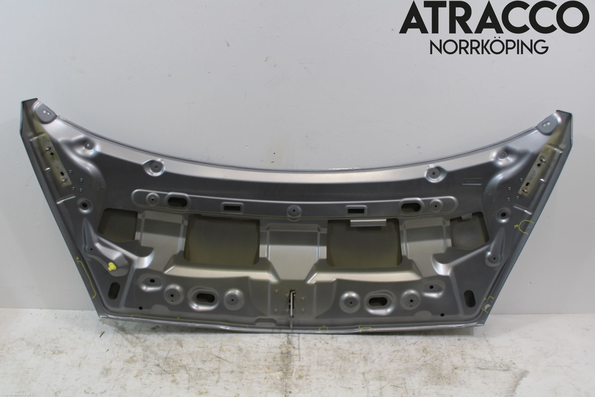 Peugeot 5008 10-16 Huv Fram