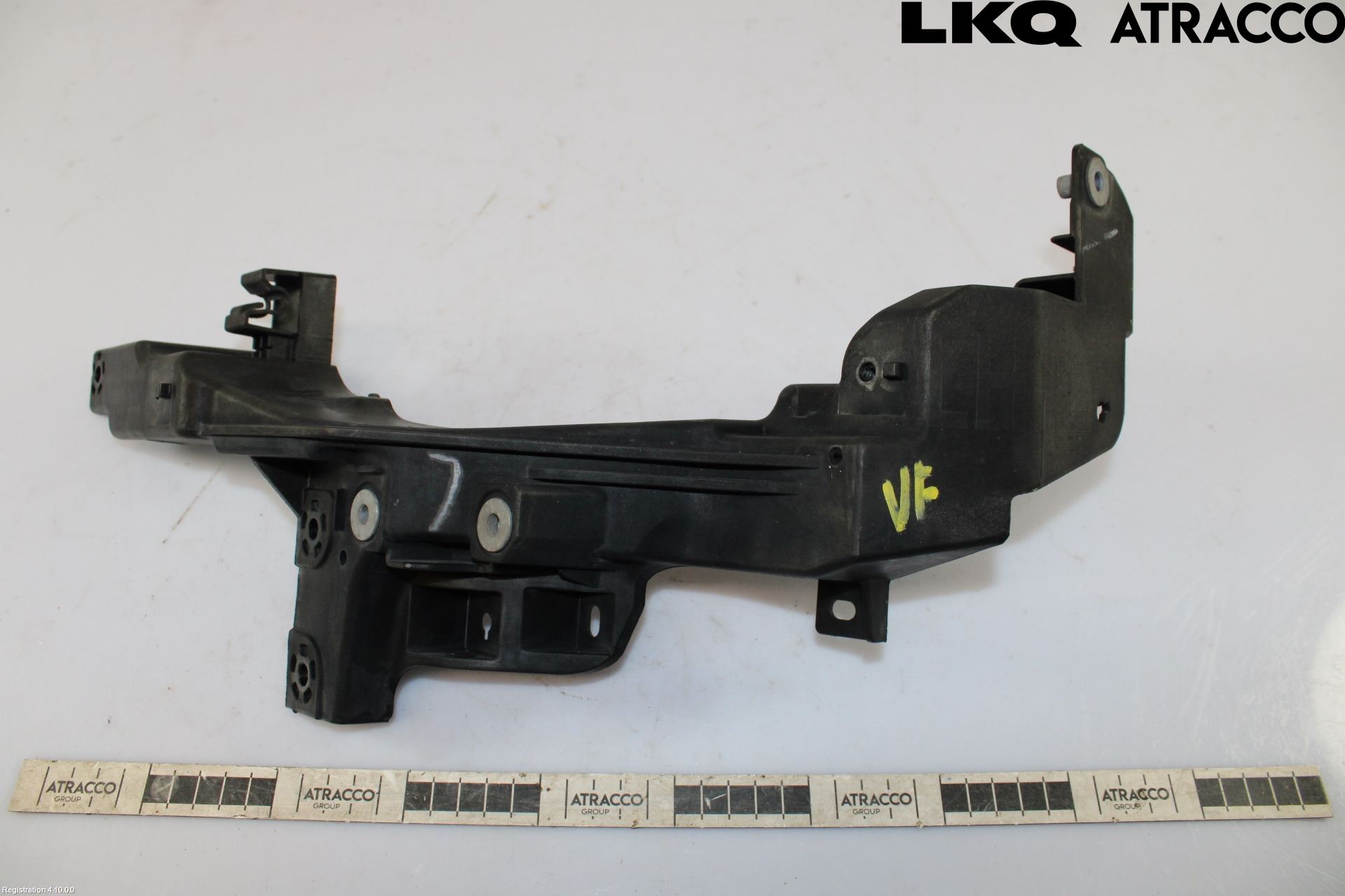 Hyundai i30 GD 13-17 Strålkast Fästsarg