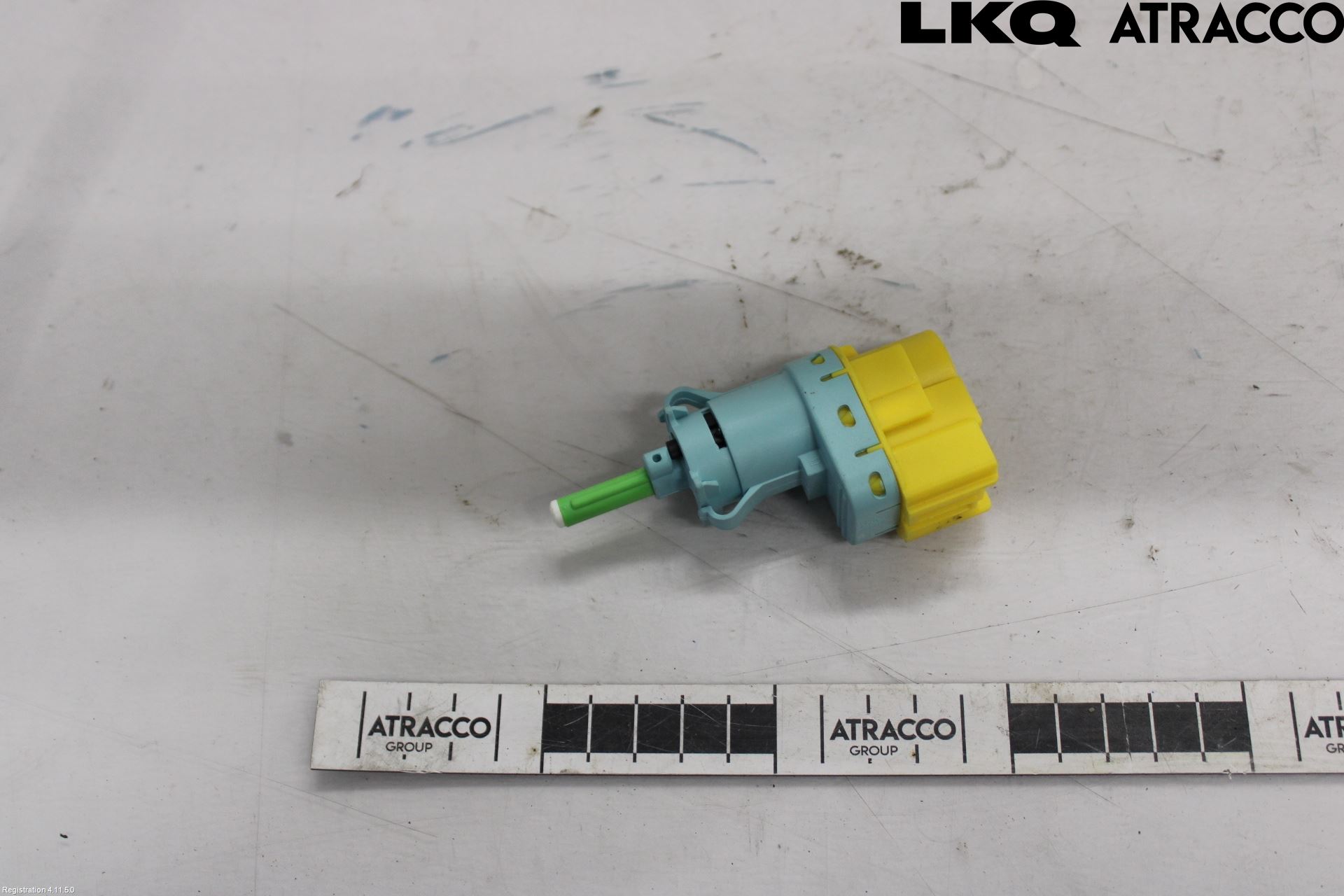 Fiat DUCATO 15-23 Bromsljuskontakt