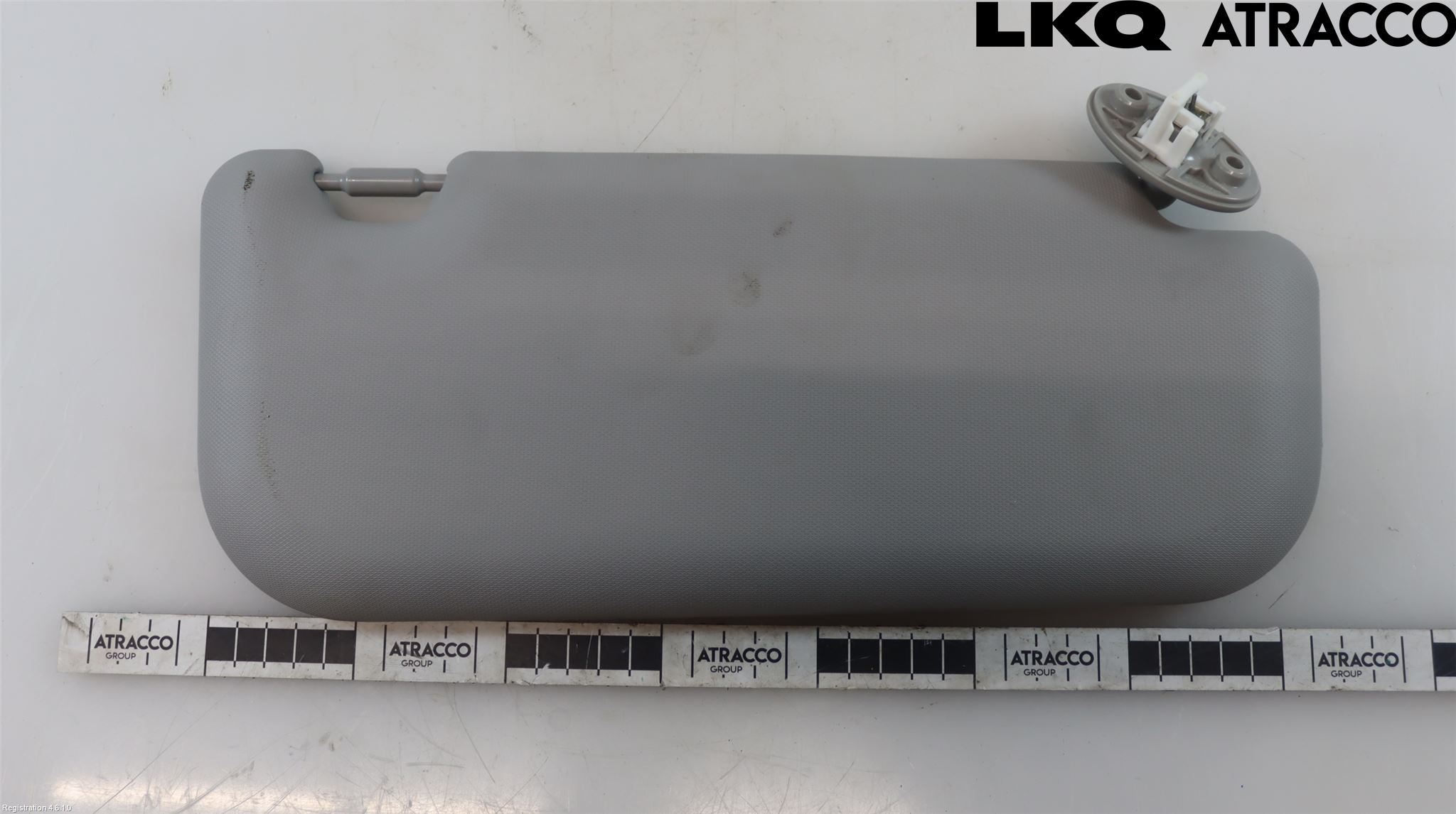 Toyota RAV4 19- Solskydd