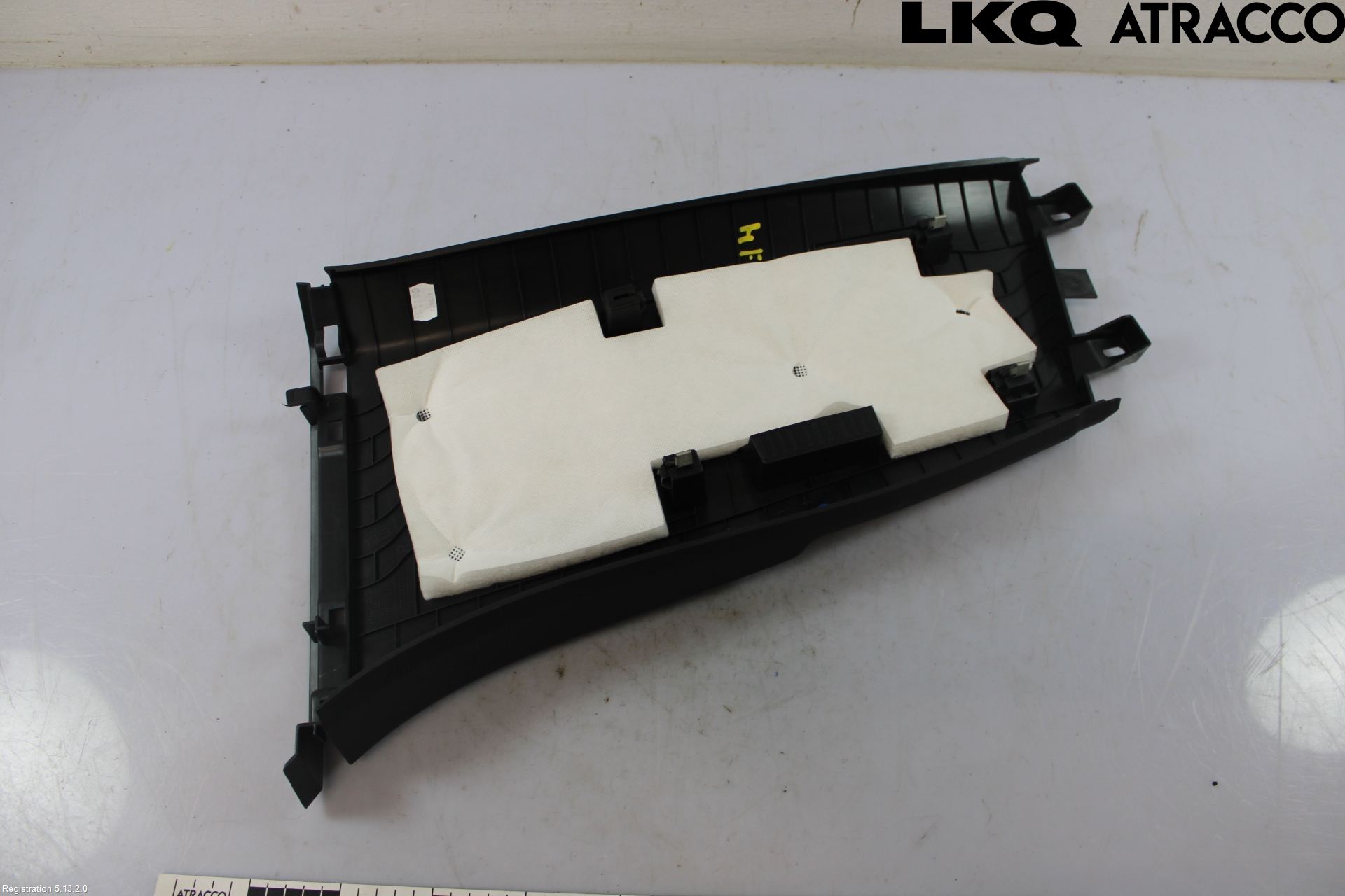 Volkswagen VW ID.7/TOURER 24- Inr Plastd A-B-C Stolpe