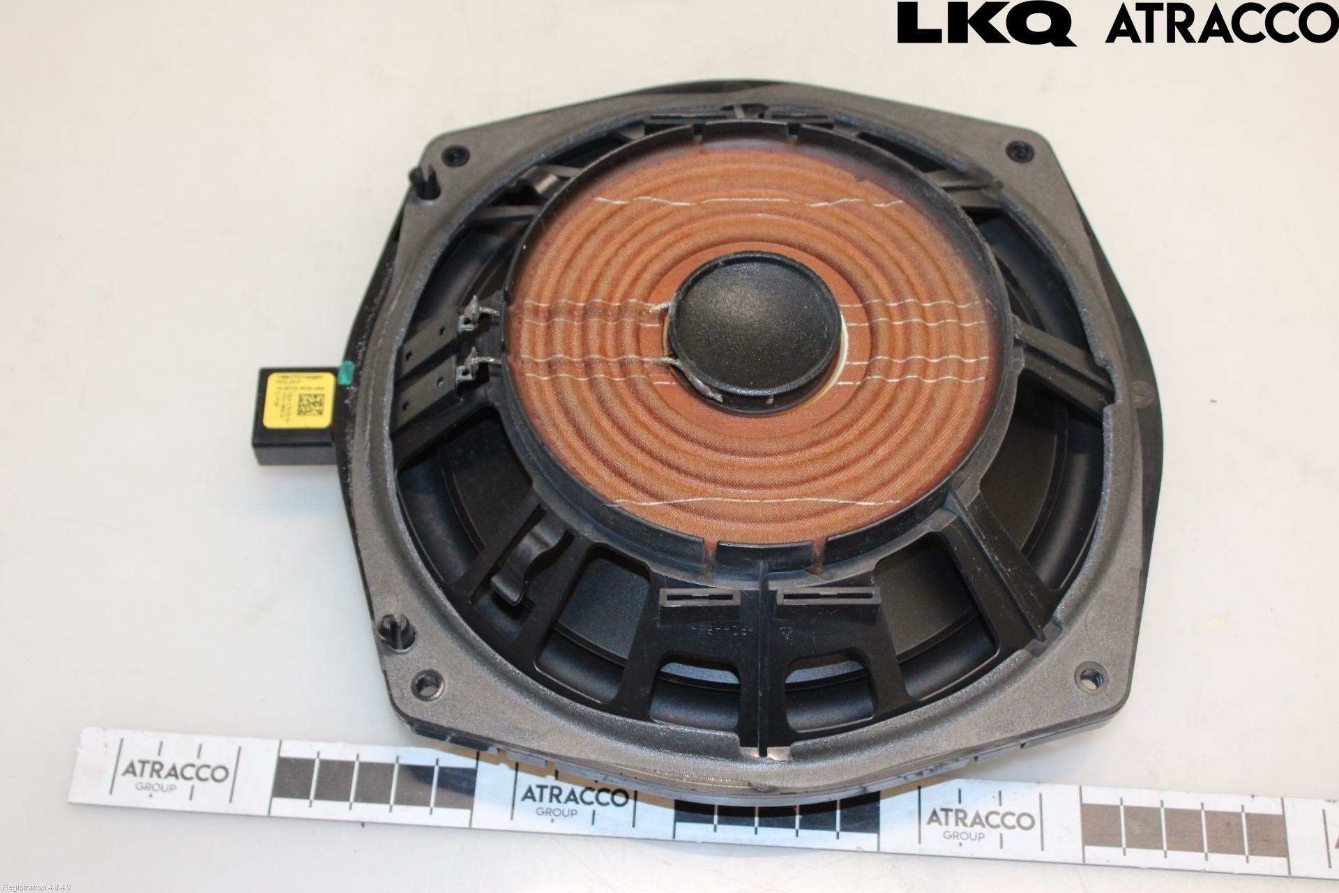 Jaguar XJ X351        10- Högtalare