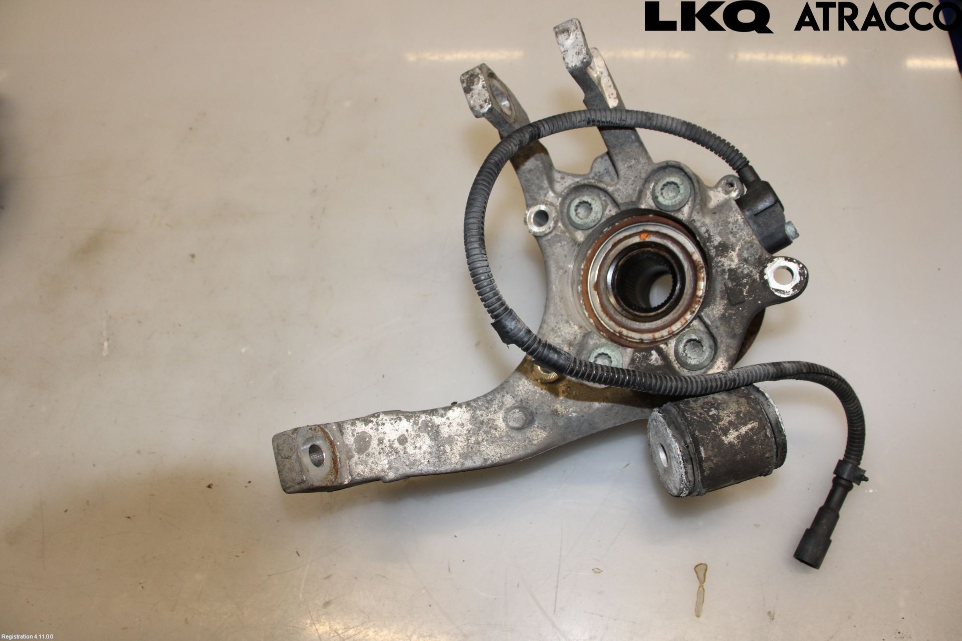 Audi A8/S8 4D 94-02 Hjullagerhus-Spindel Vä B