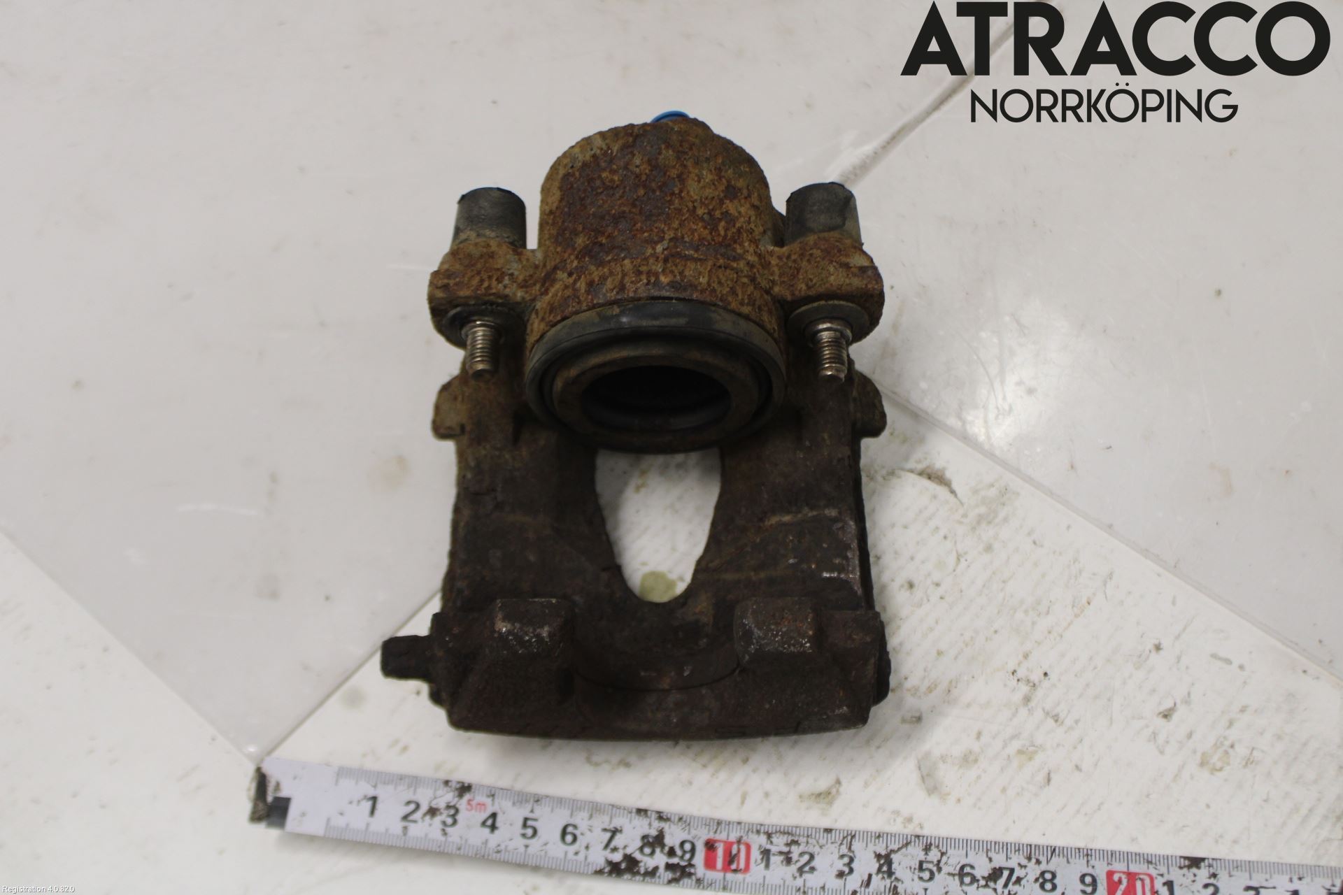 Volkswagen VW POLO 10-17 Bromsok Fram Höger