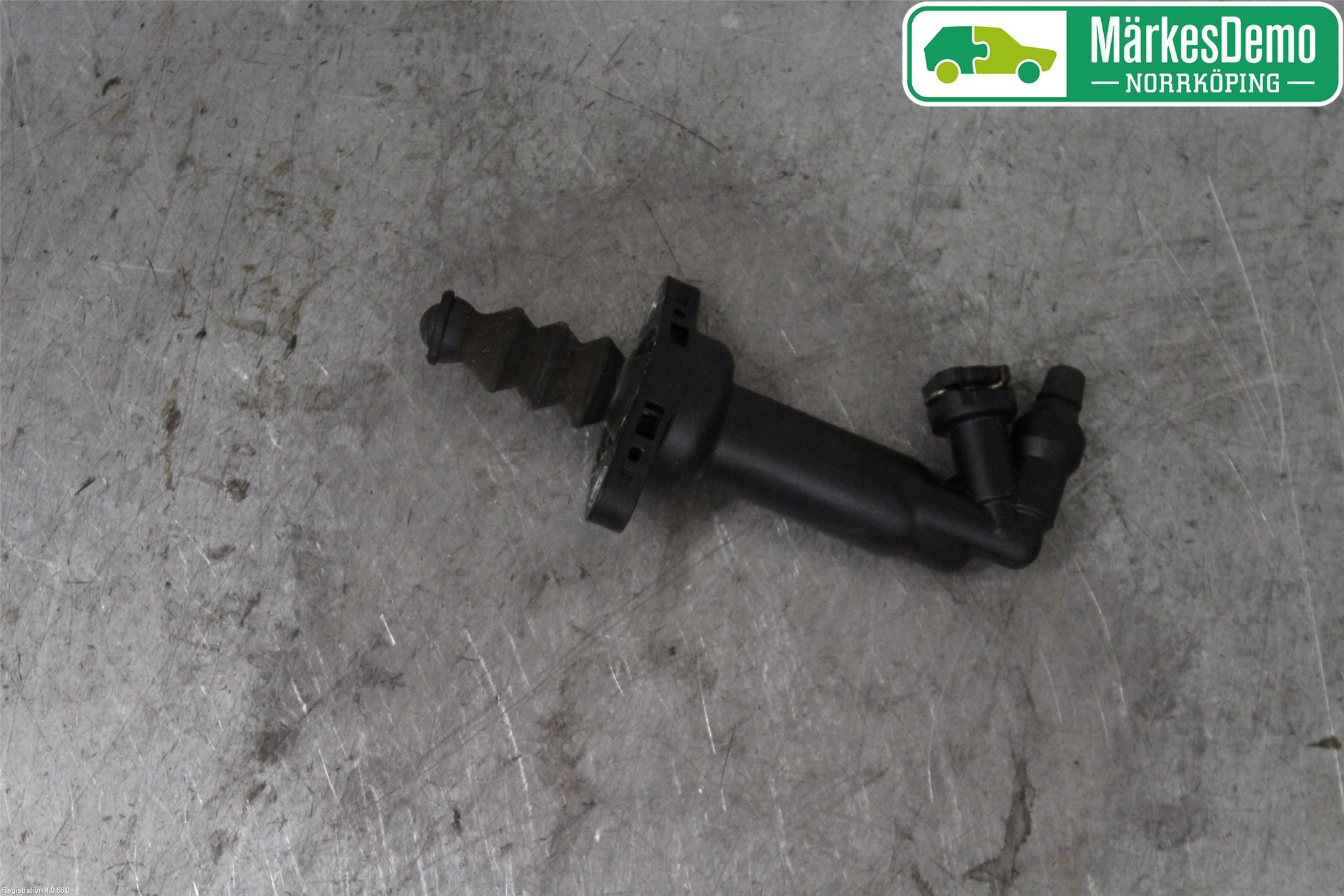 Volkswagen VW POLO 10-17 Kopplingscylinder Slav