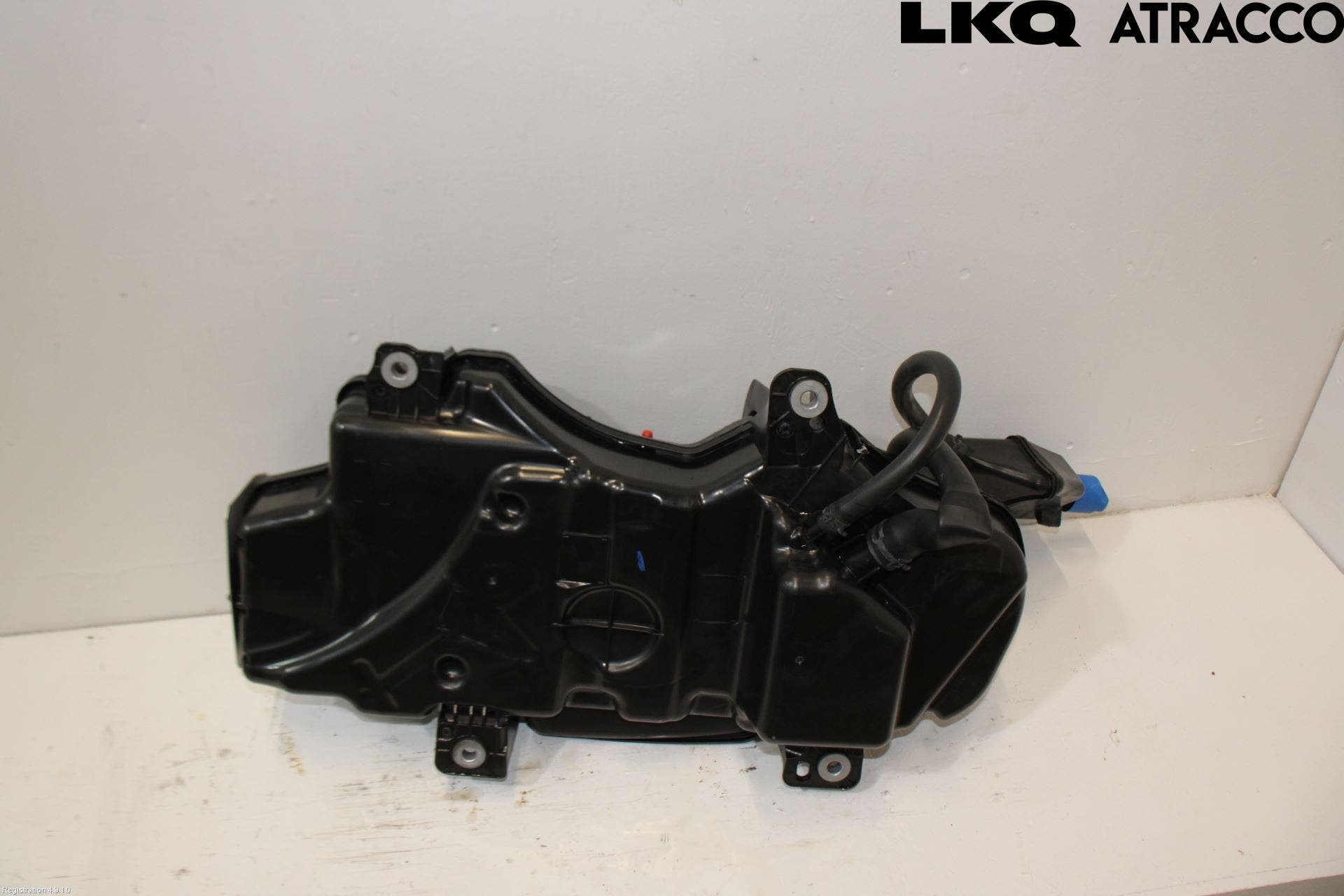 Audi Q5/SQ5 17- Adblue Tank