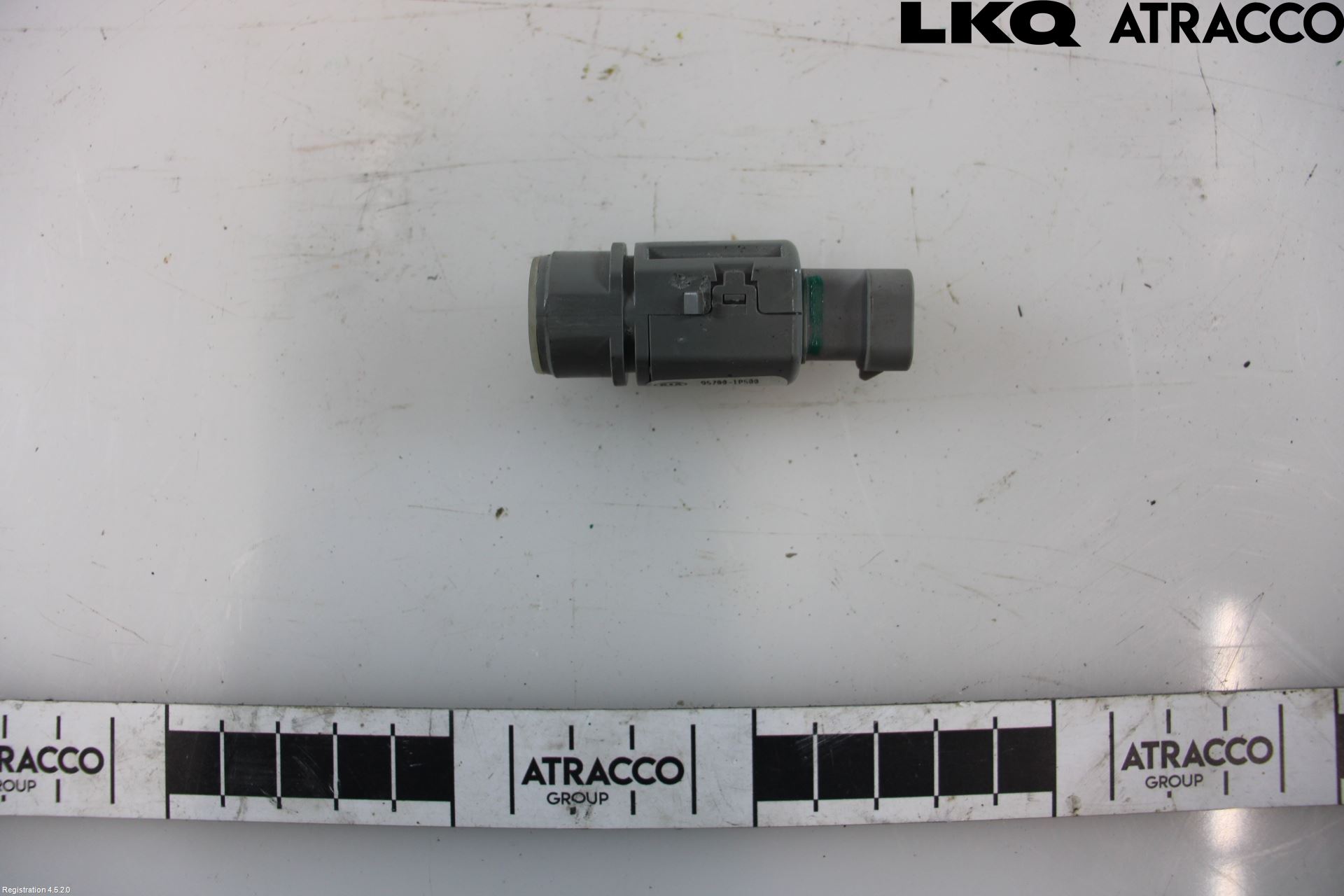 Kia VENGA 10-19 Parkeringshjälp Backsensor