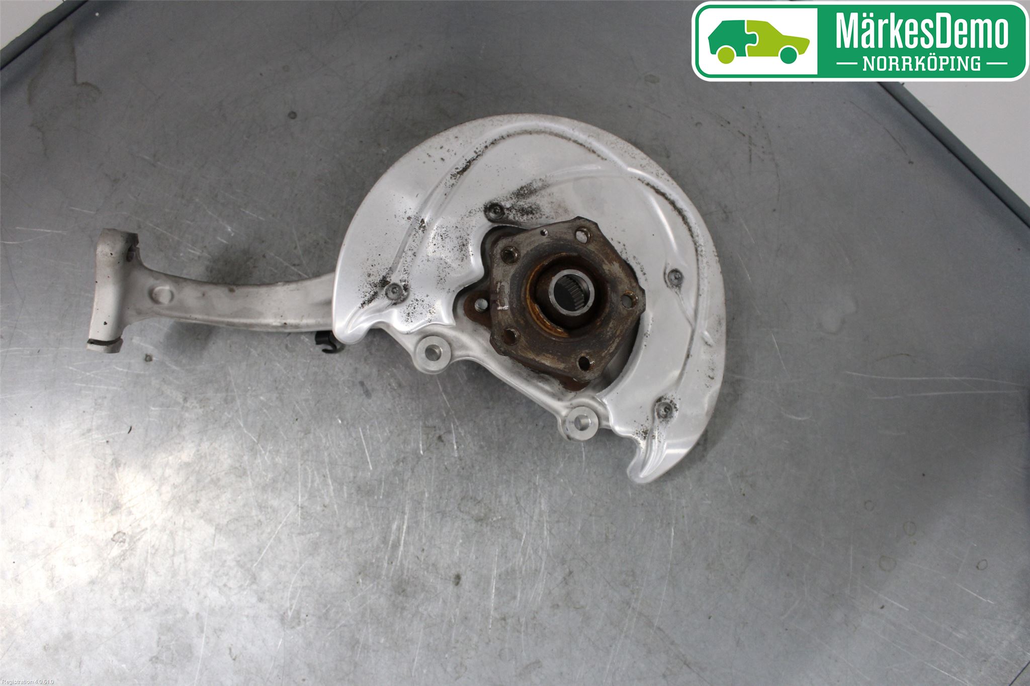 Audi A4/S4 B9 16-19 Styrspindel Lagerhus Hö