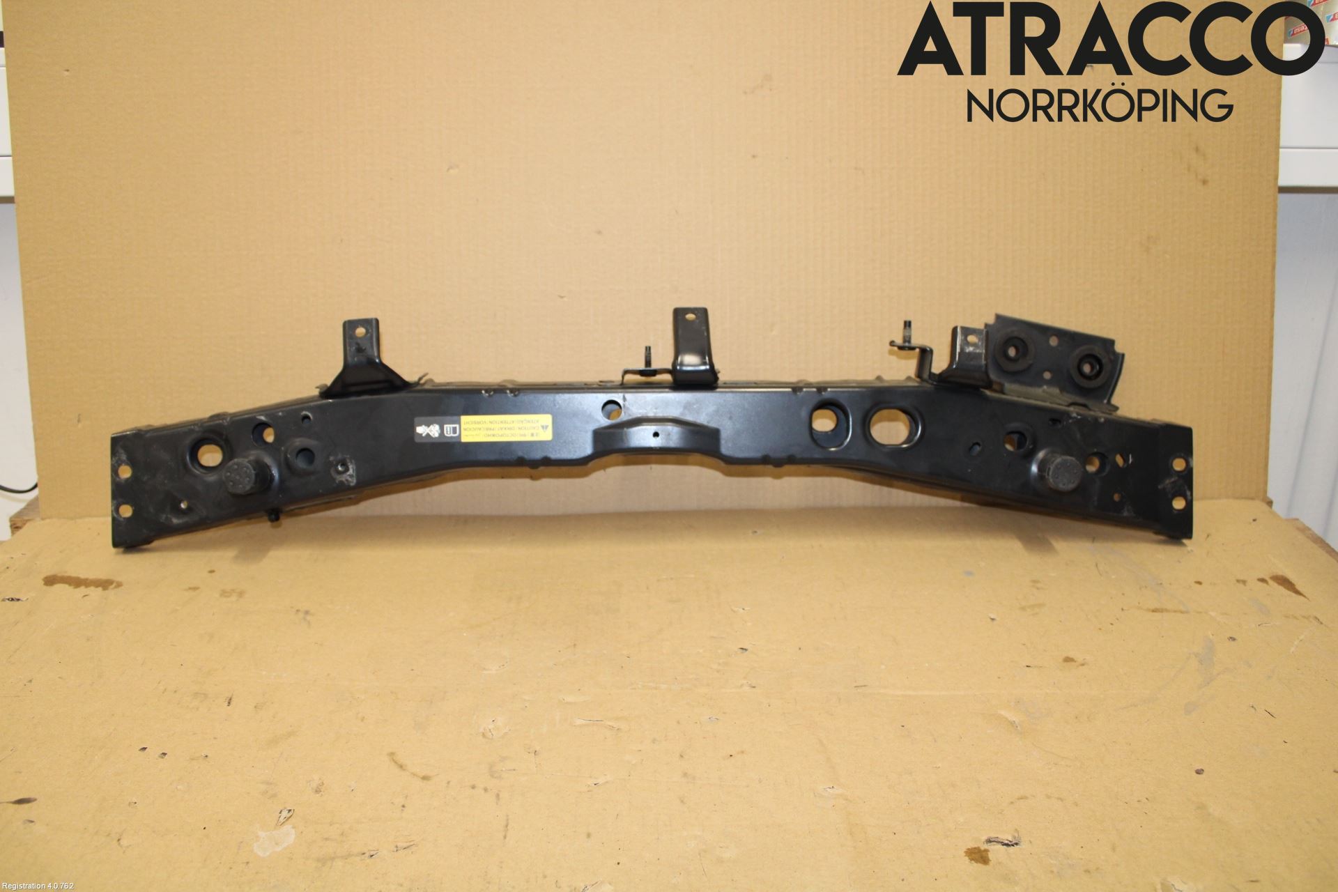 Nissan NOTE E12 14-20 Kylarfäste-Ram-Balk