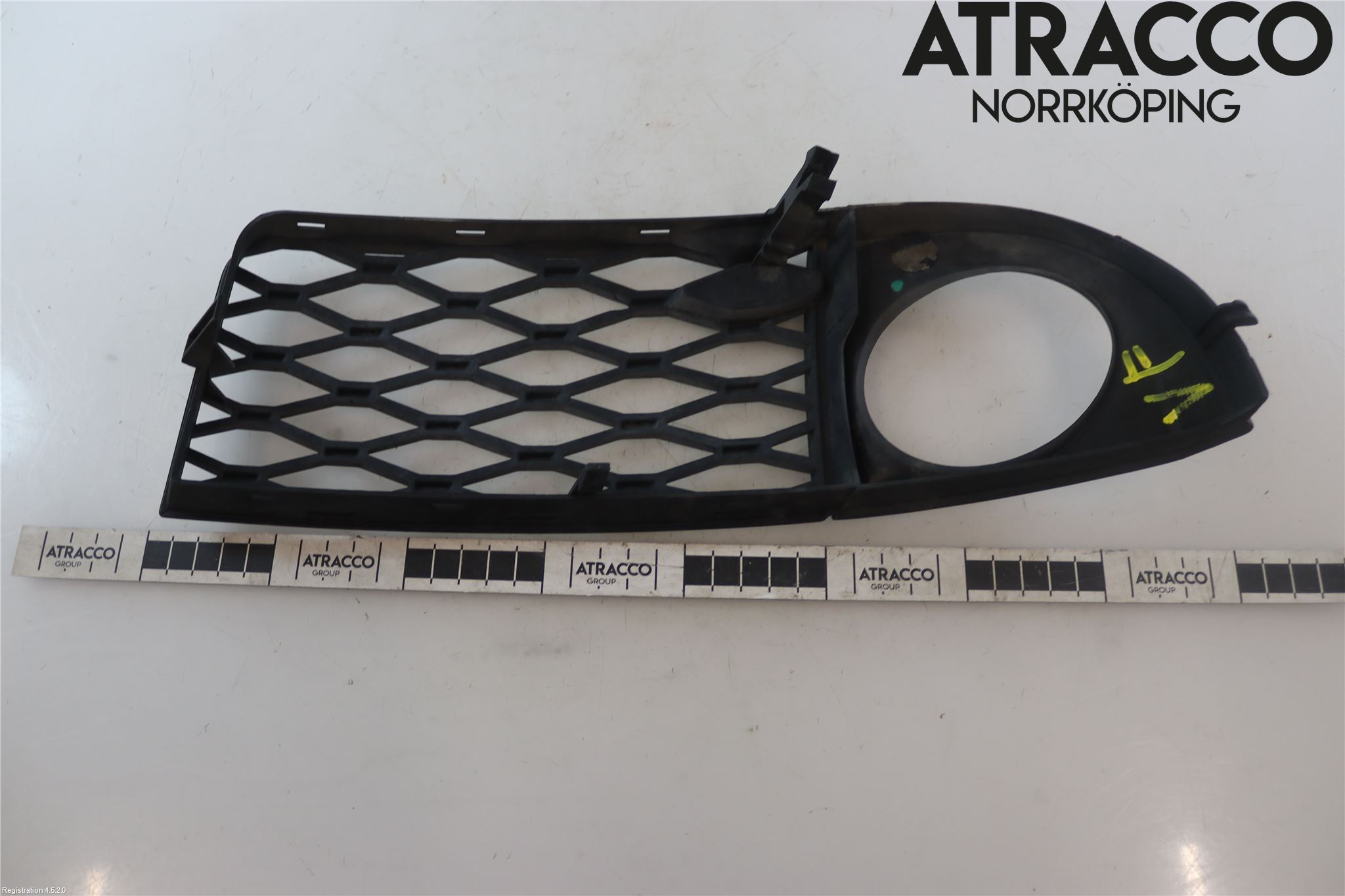 Audi ALLROAD 01-05 Dimljussarg Fram