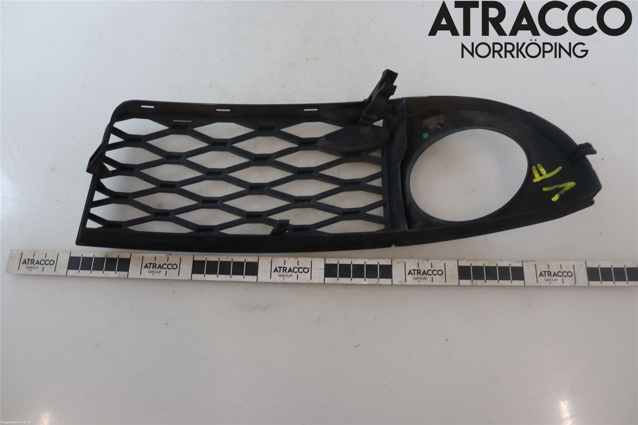 Audi ALLROAD 01-05 Dimljussarg Fram