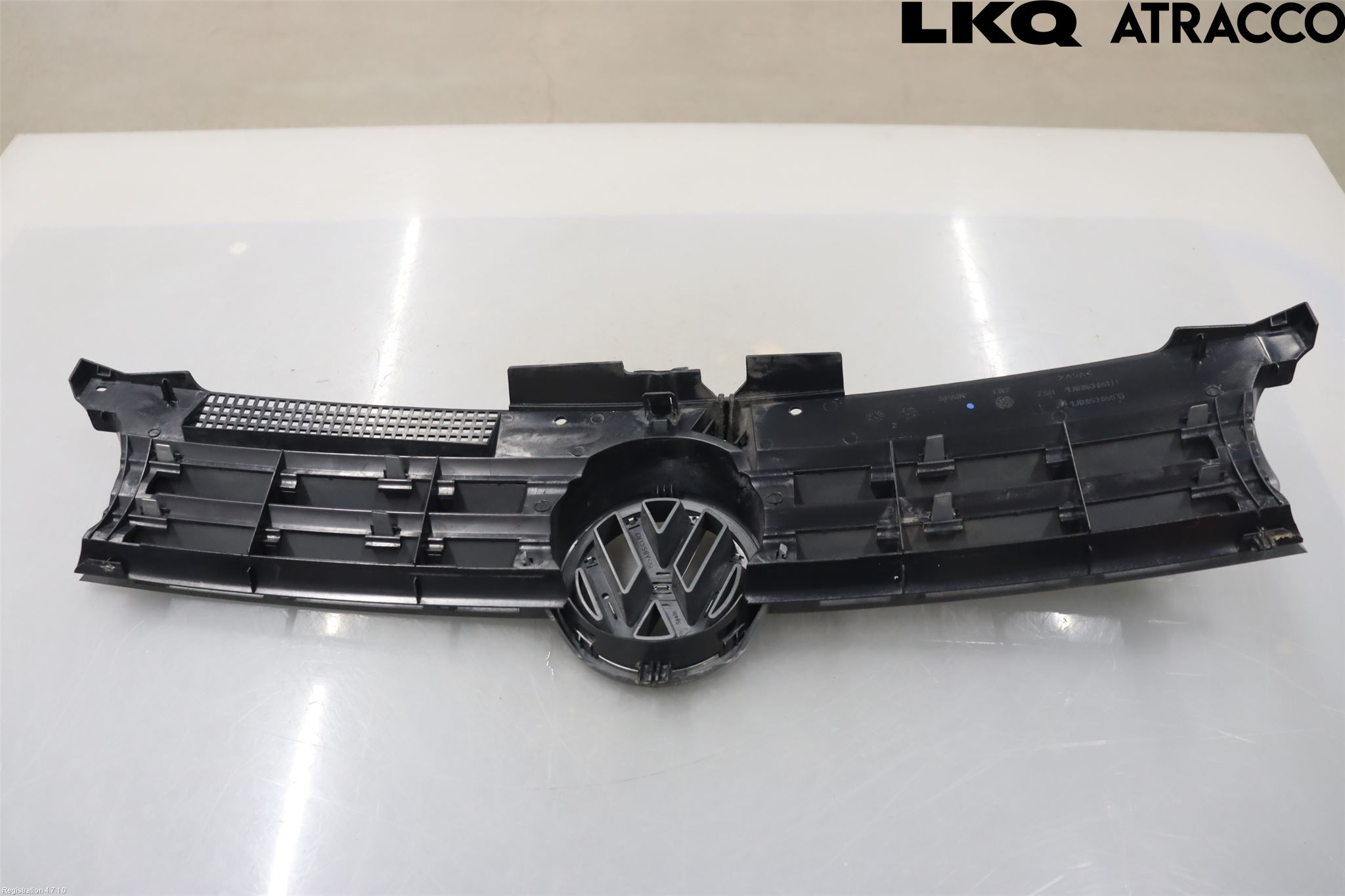 Volkswagen VW GOLF IV 98-06 Grill Komp