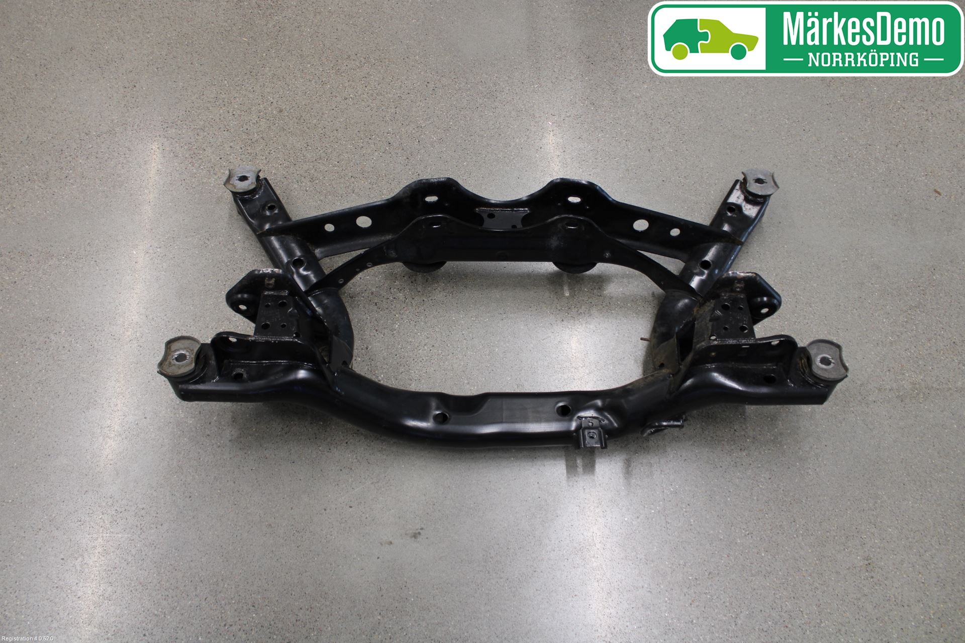 Skoda SUPERB 16-24 Bakaxelbalk