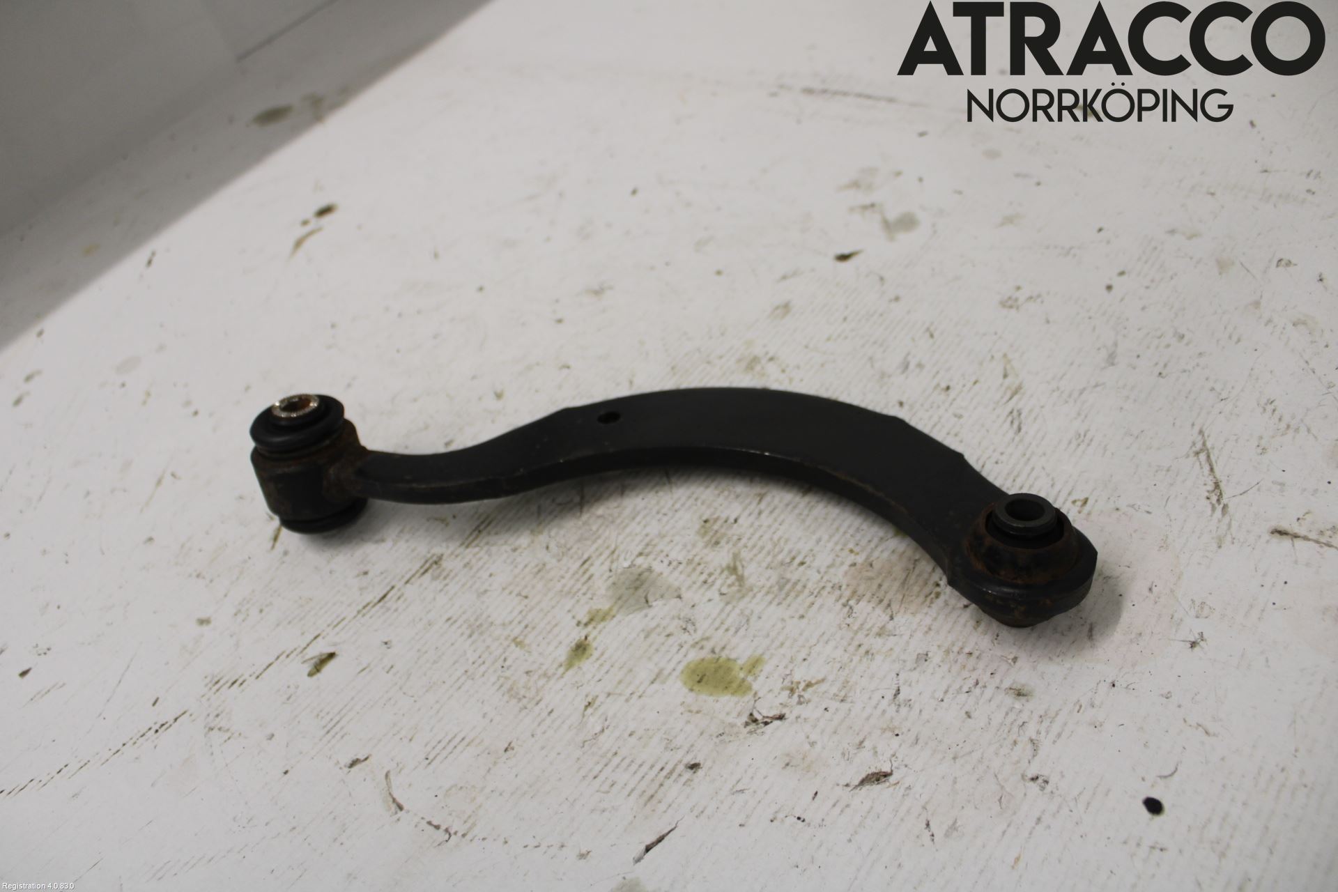 Toyota AURIS 13-19 Bärarm Bak Övre Höger