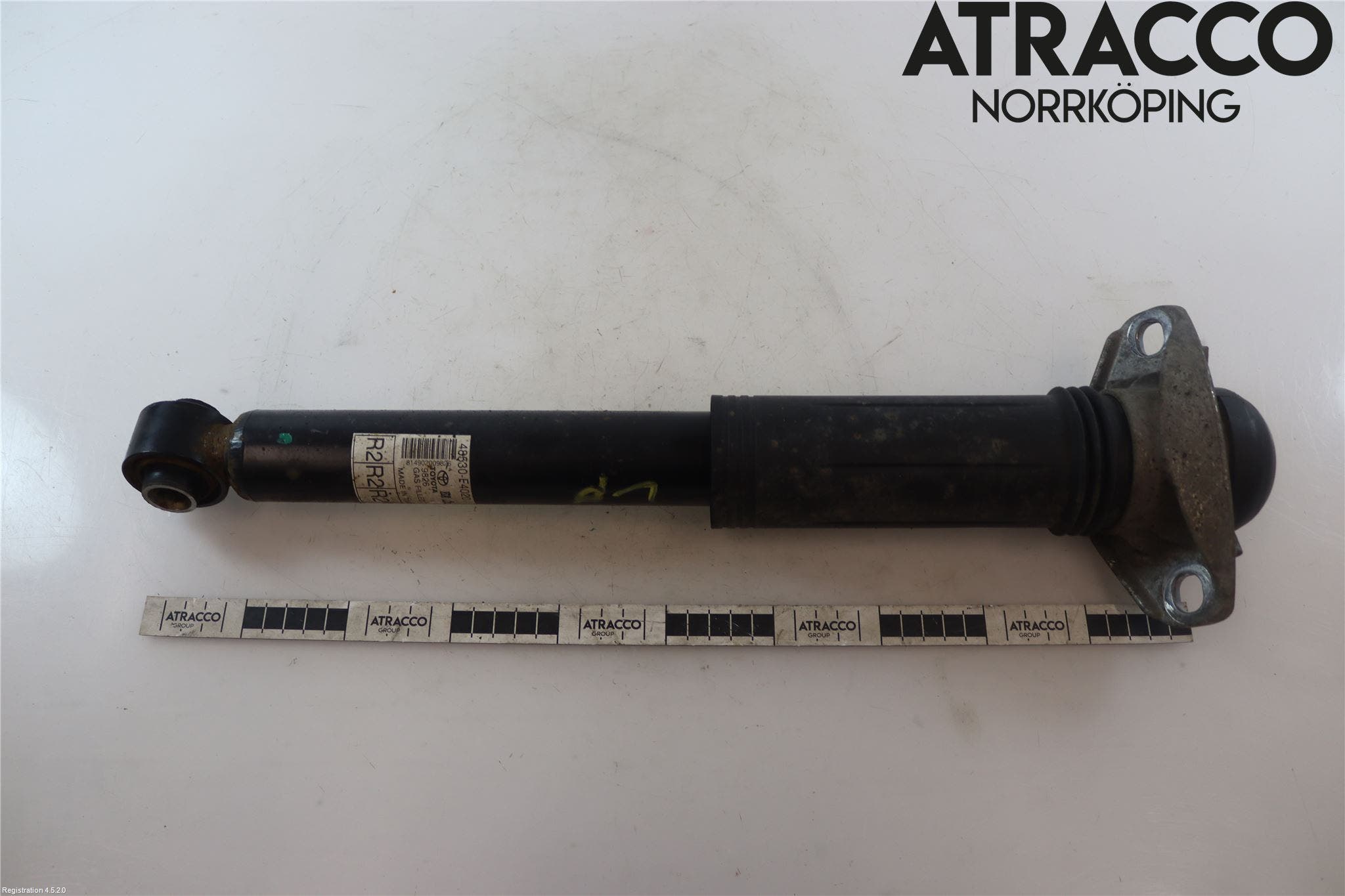 Toyota C-HR 16-23 Stötdämpare Bak