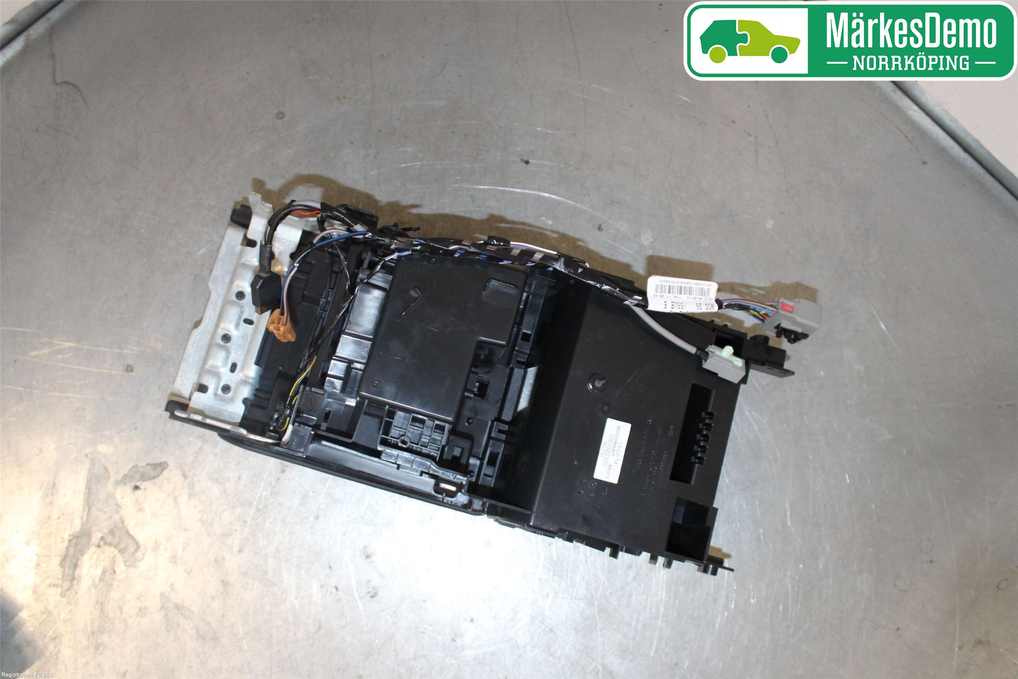 Jaguar F-TYPE Instrumentkonsoll Mitt