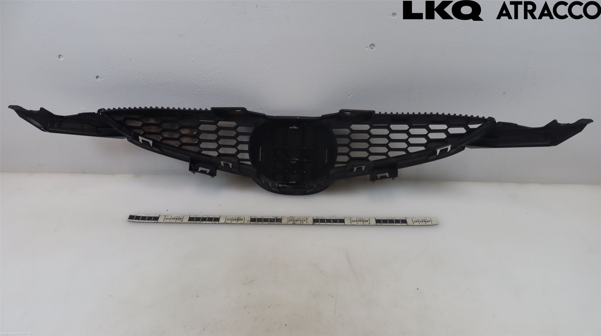 Mazda 2 (DE) 08-15 Grill Komp