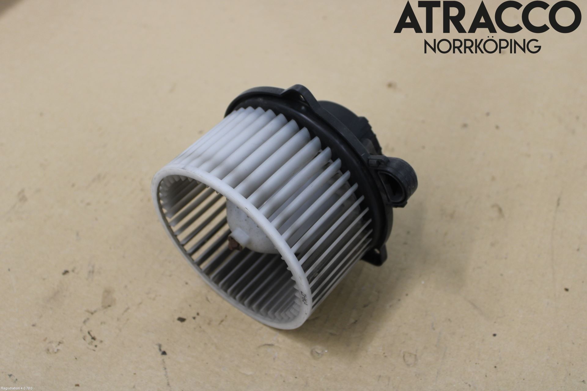 Hyundai ACCENT   03-06 Värmefläkt